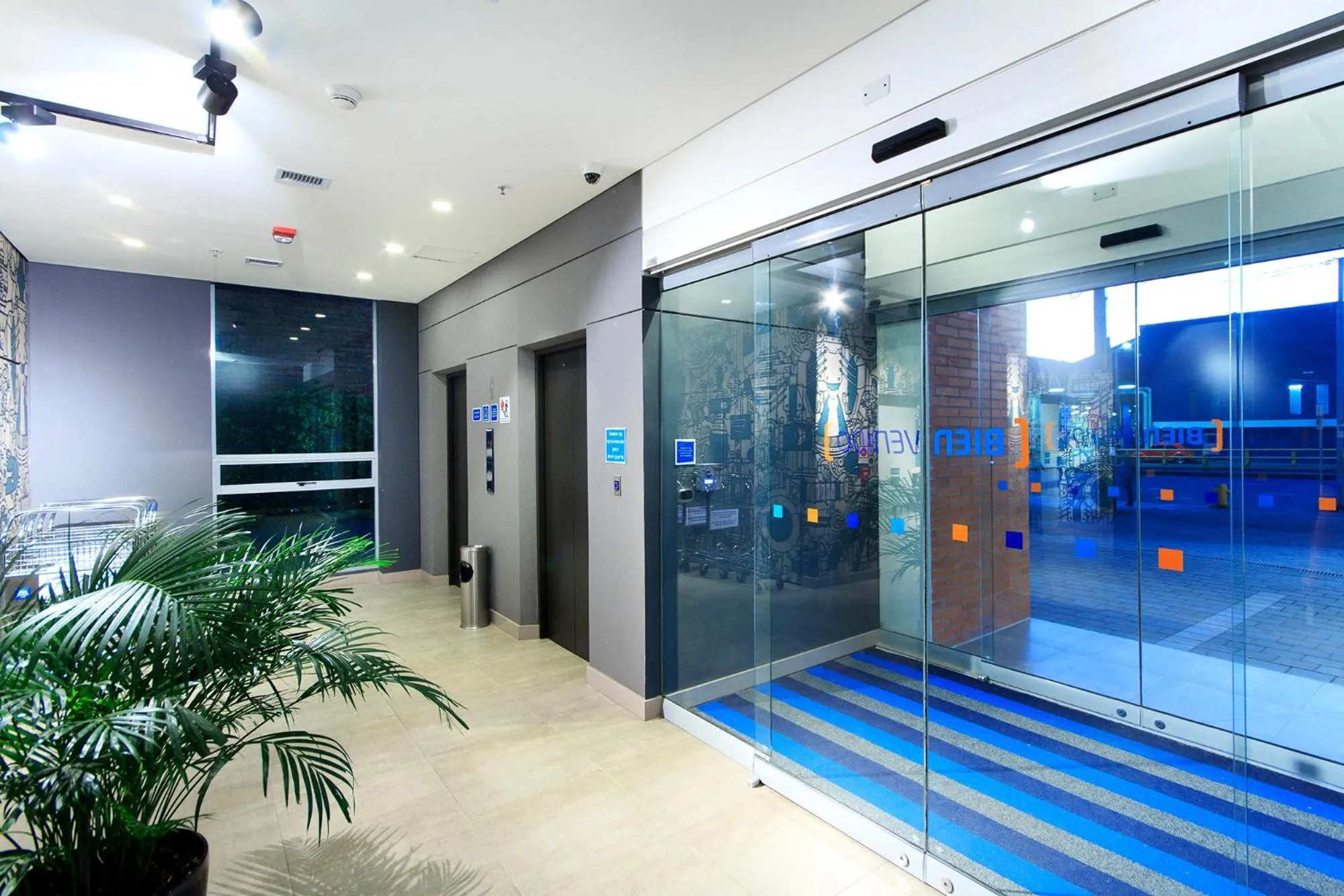 Property building in ibis budget Medellín Itagüí Metro