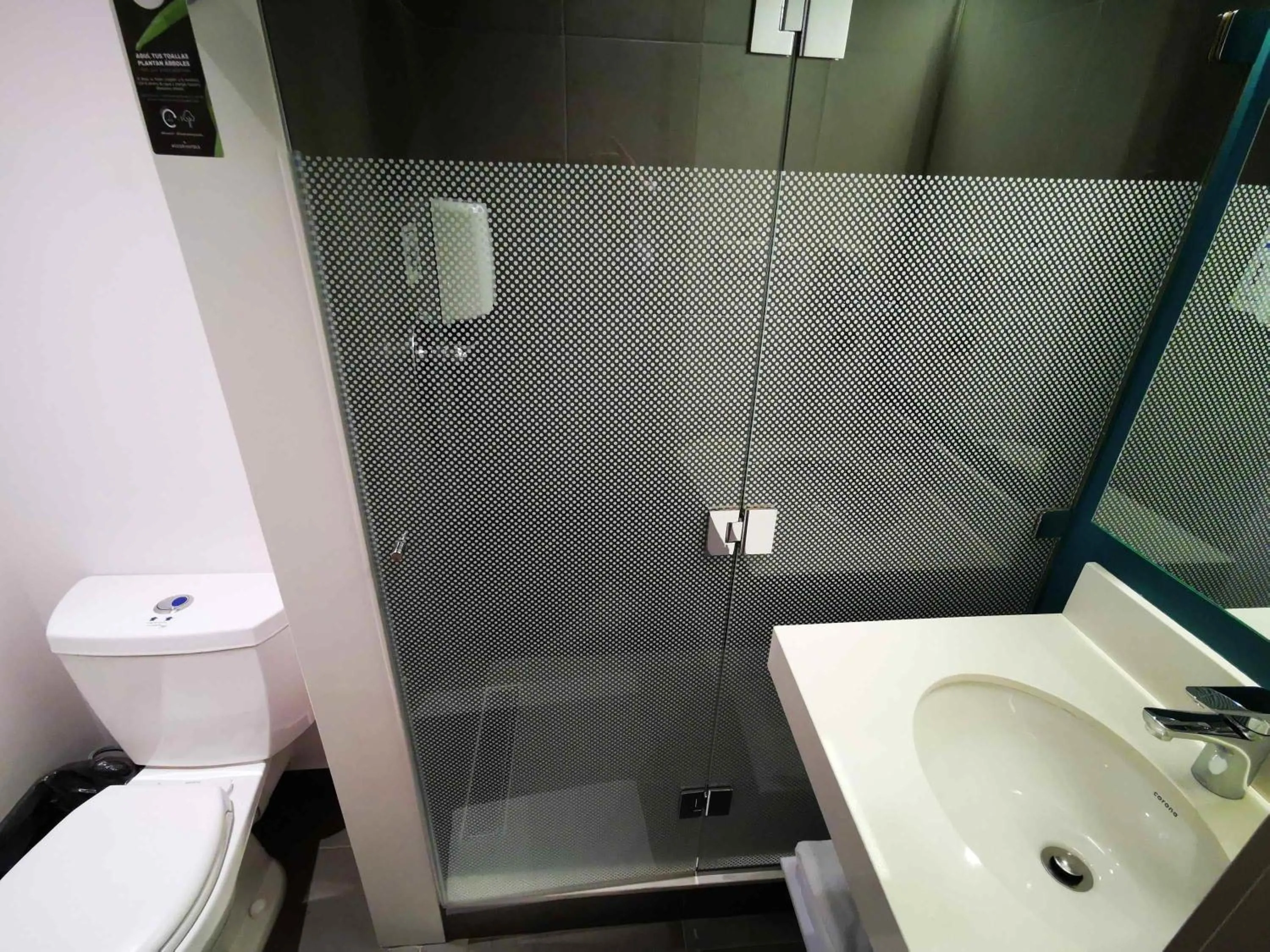 Bedroom in ibis budget Medellín Itagüí Metro