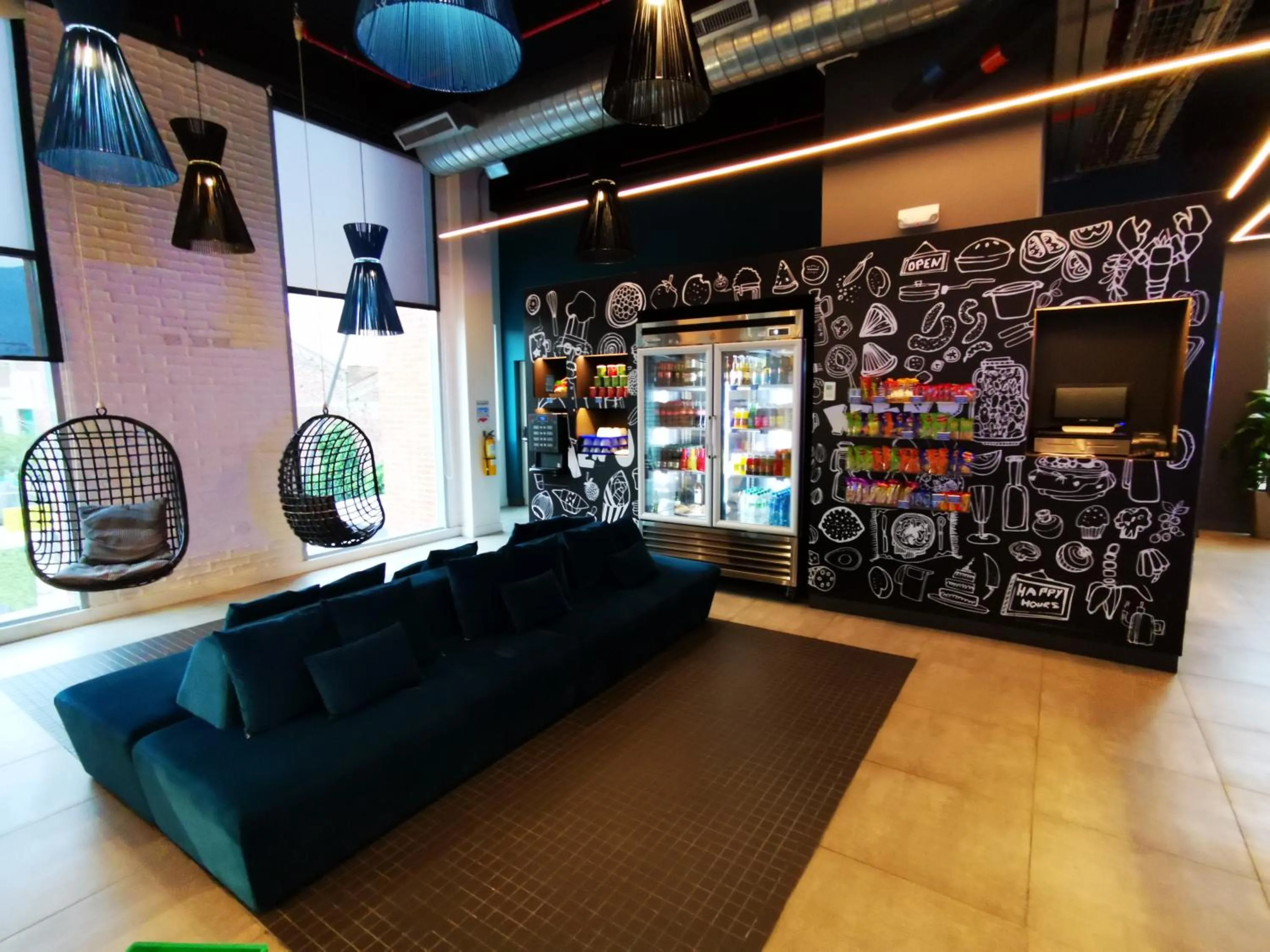 Restaurant/places to eat in ibis budget Medellín Itagüí Metro