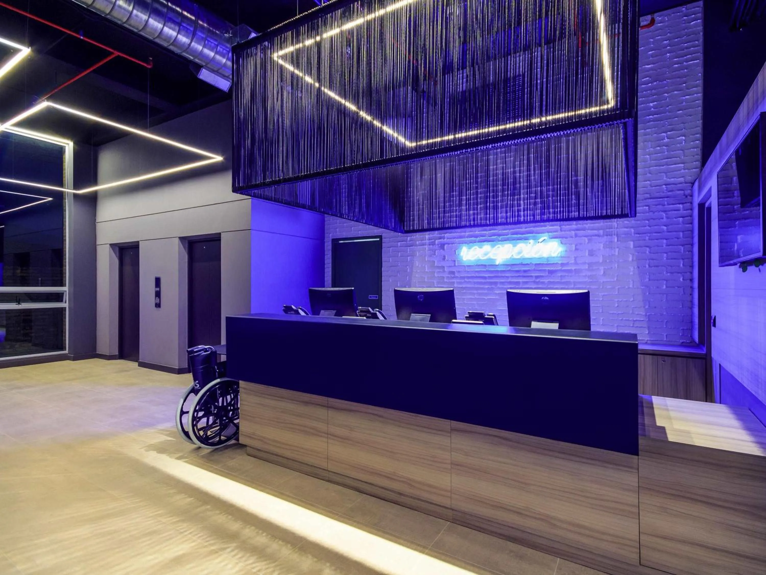 Property building in ibis budget Medellín Itagüí Metro