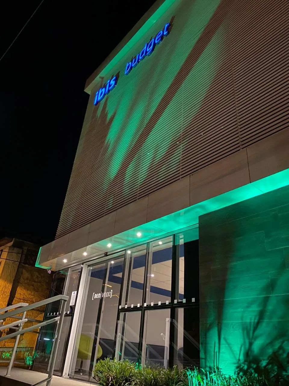 Facade/entrance in ibis budget Petropolis