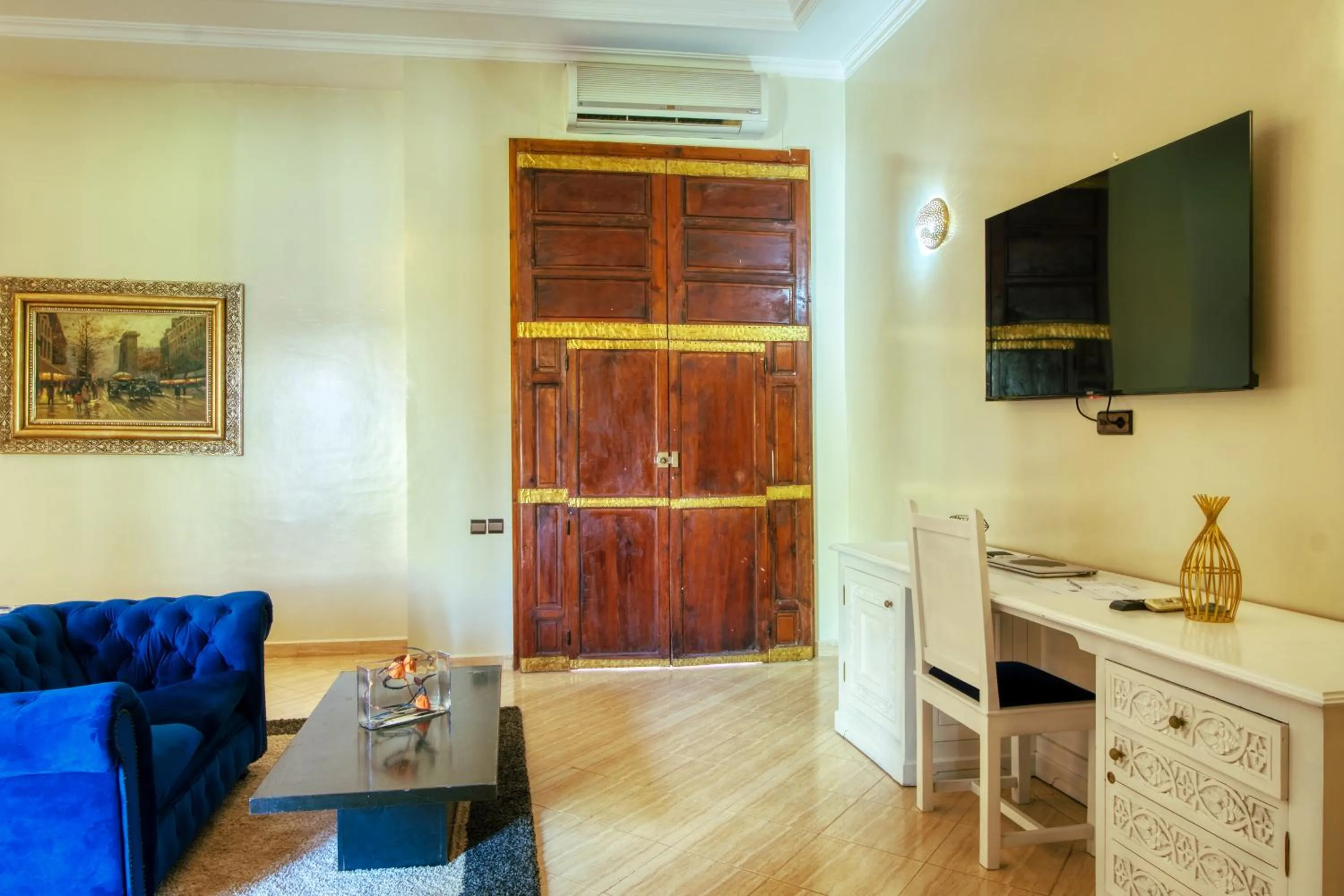 Seating area in Villas 95 Appart'Hôtel