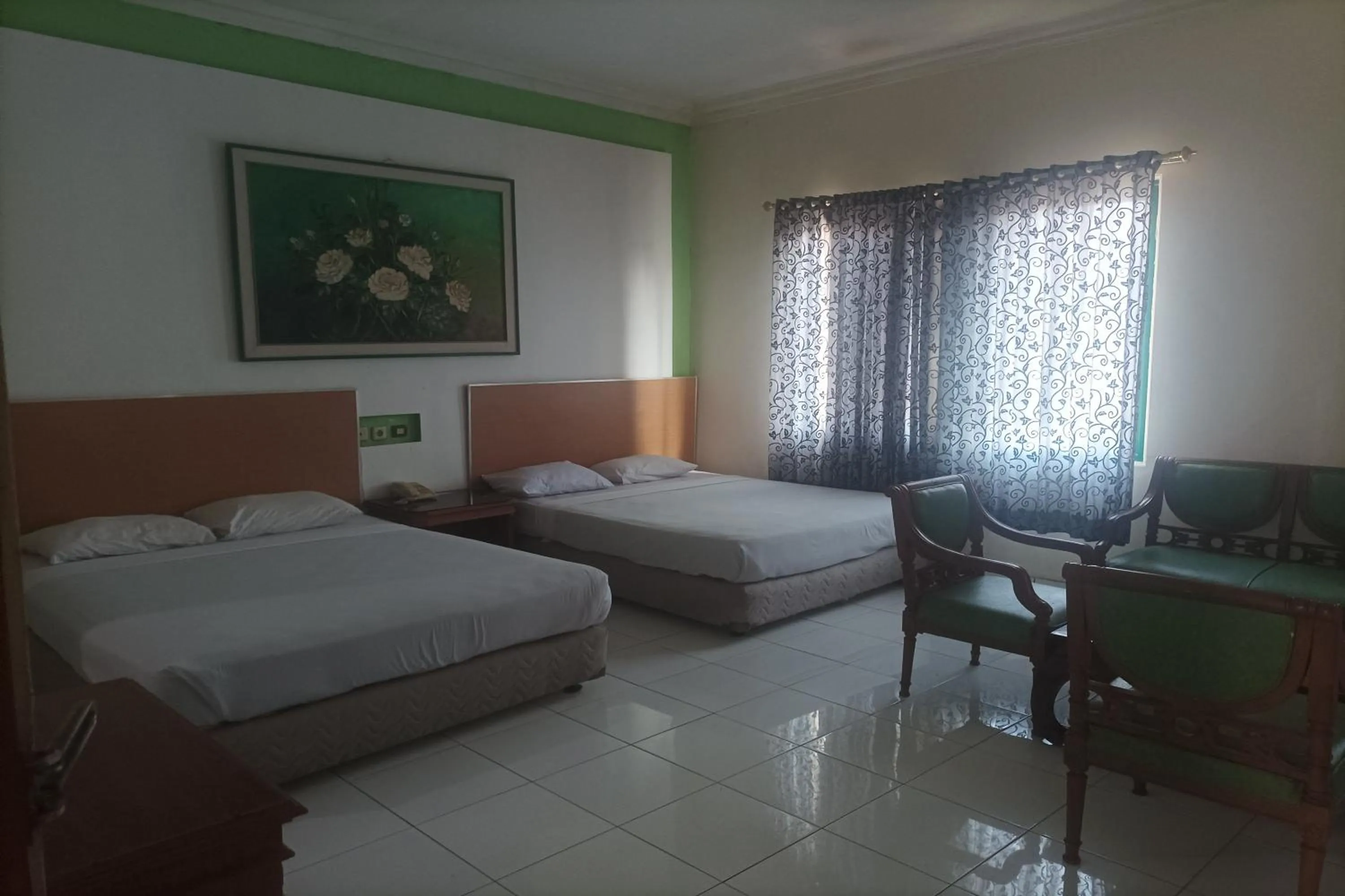 Bedroom, Bed in Permata Hijau
