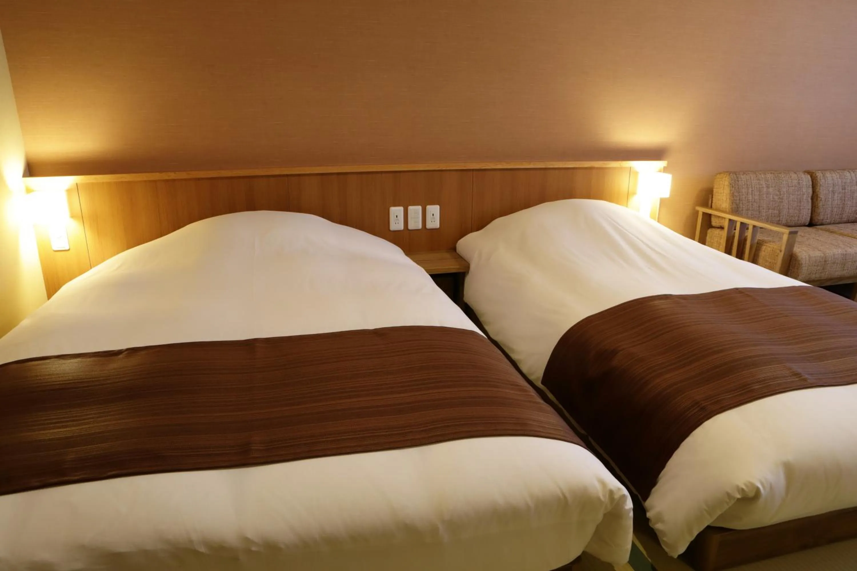 Photo of the whole room, Bed in Onyado Yuinosho, Shirakawago