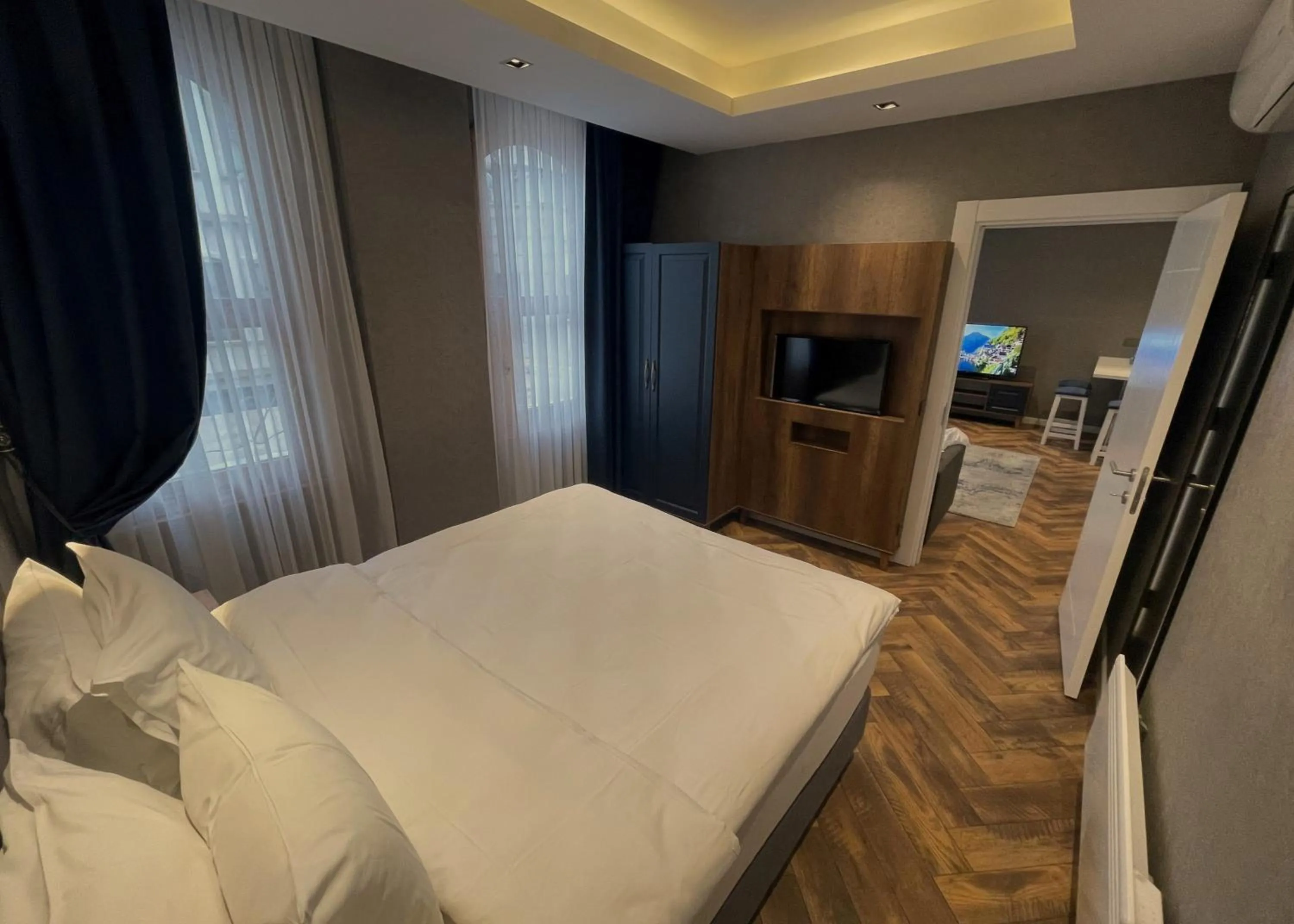 Bed in Feri Suites