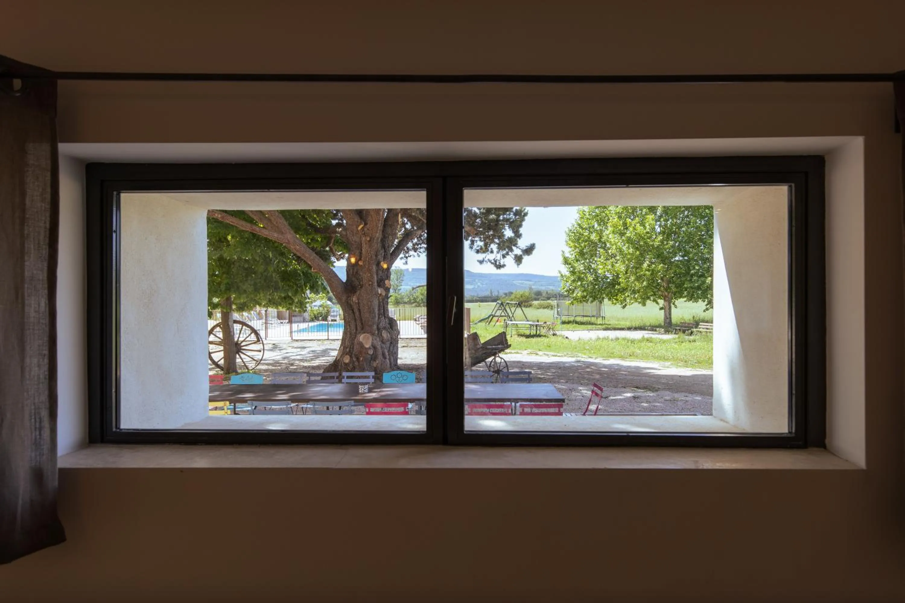 Lounge or bar in Chambres & Tables d'hôtes Moulin de Lavon