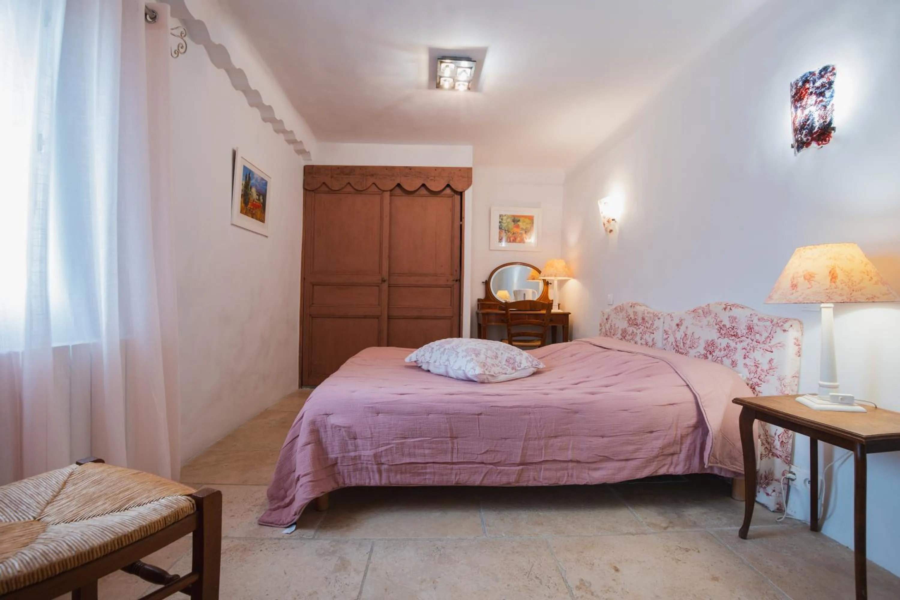 Bedroom, Bed in Chambres & Tables d'hôtes Moulin de Lavon