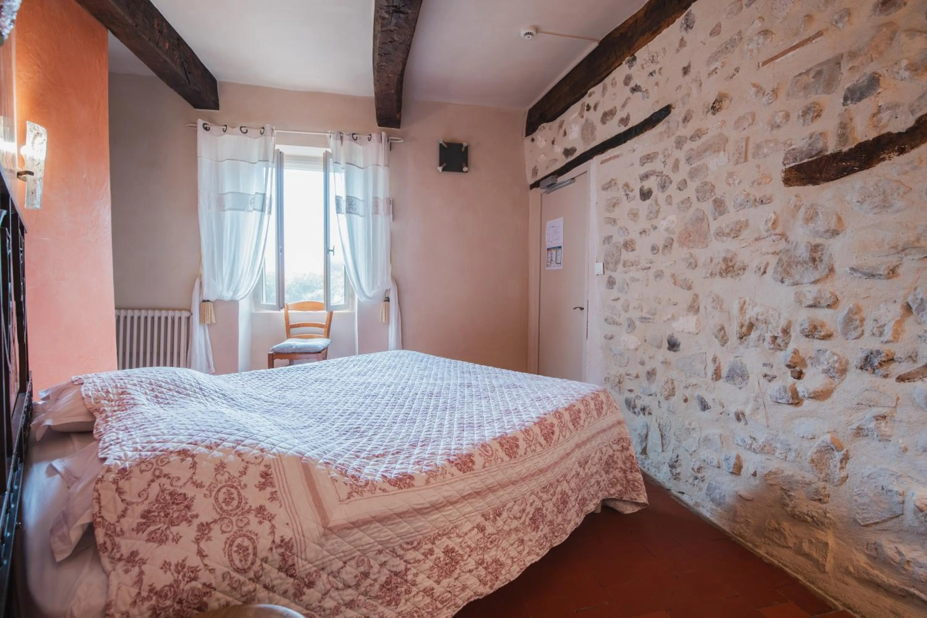 Bedroom, Bed in Chambres & Tables d'hôtes Moulin de Lavon