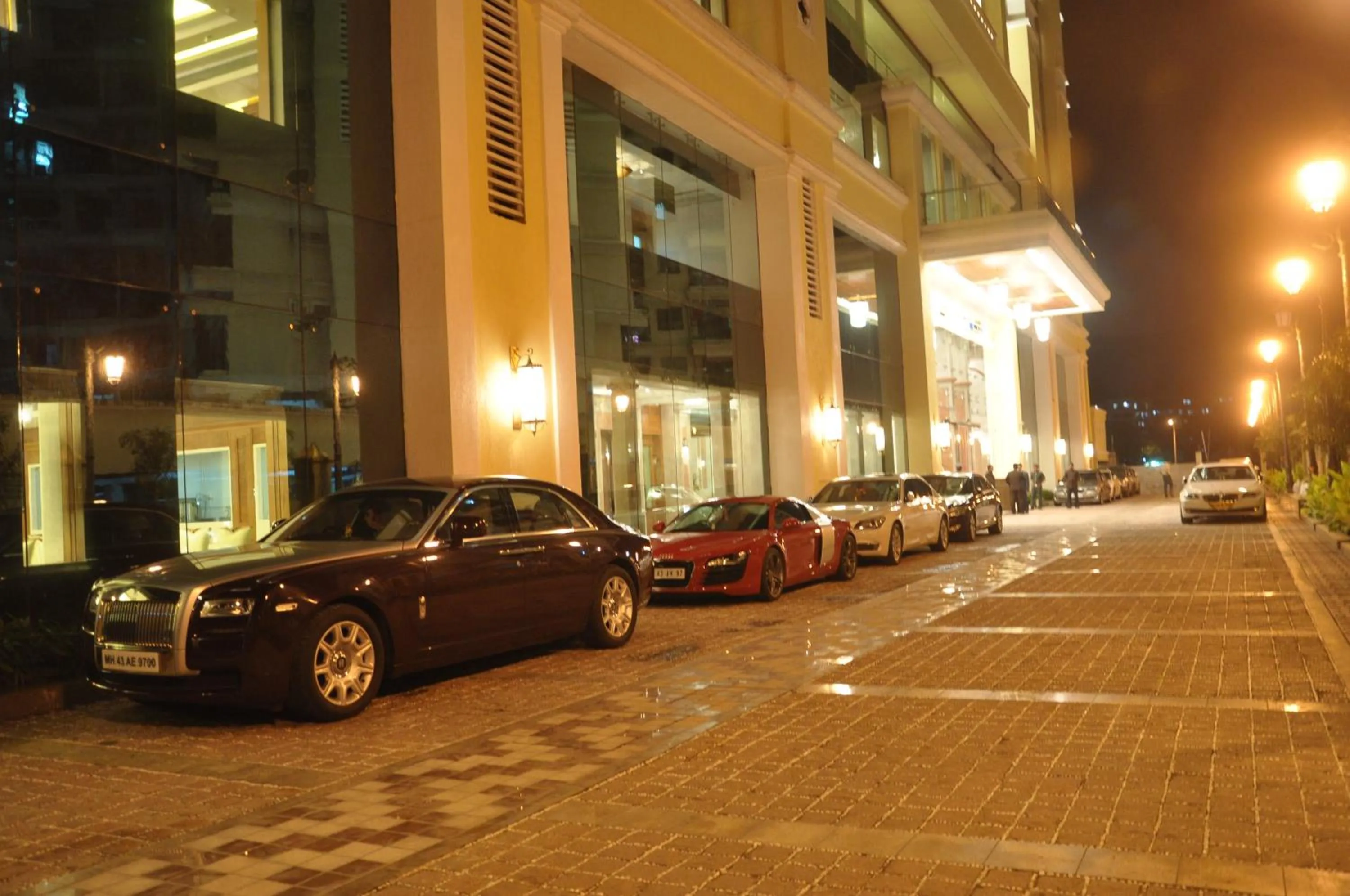 Facade/entrance in Royal Tulip Navi Mumbai