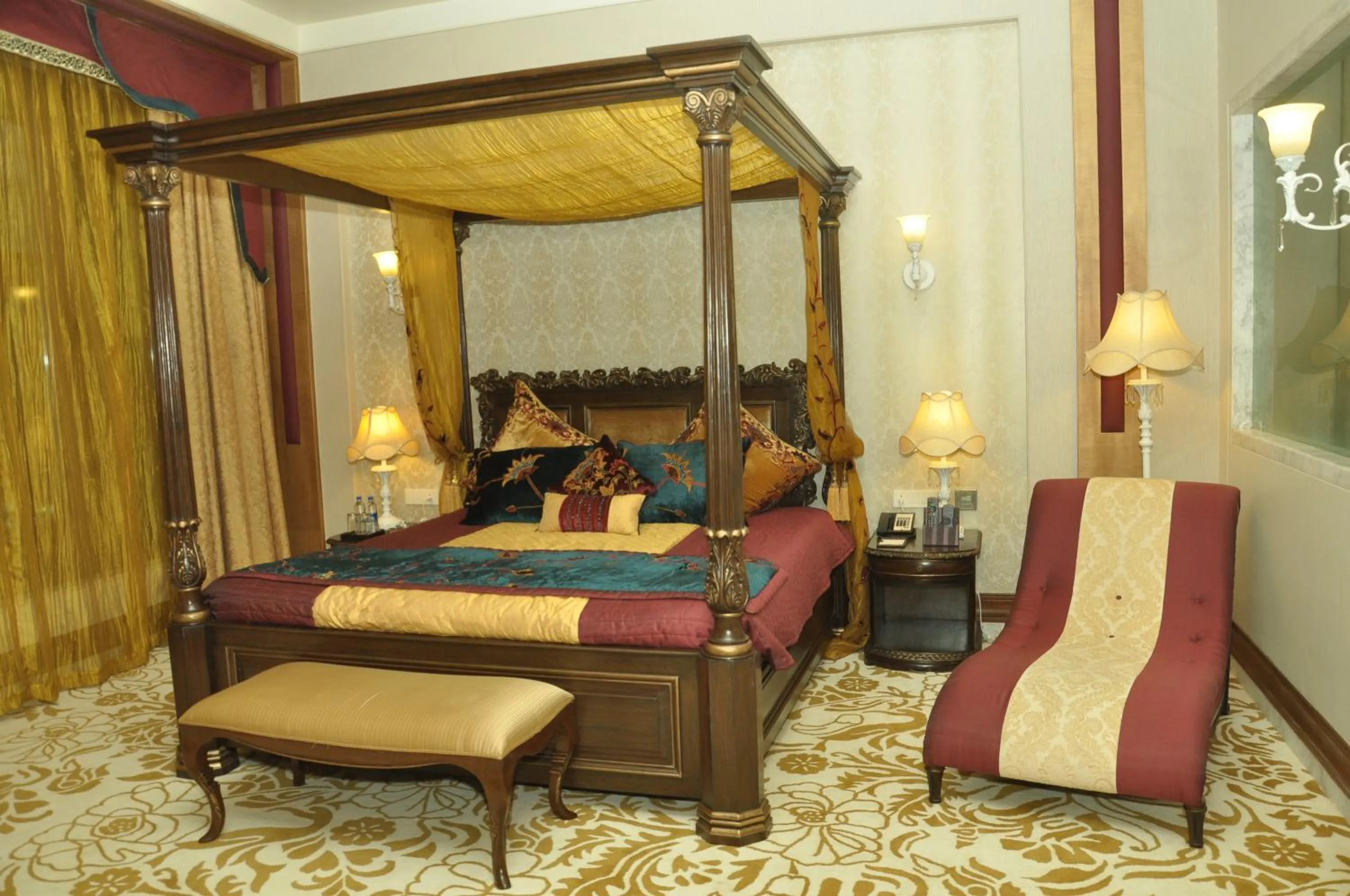 Photo of the whole room in Royal Tulip Navi Mumbai