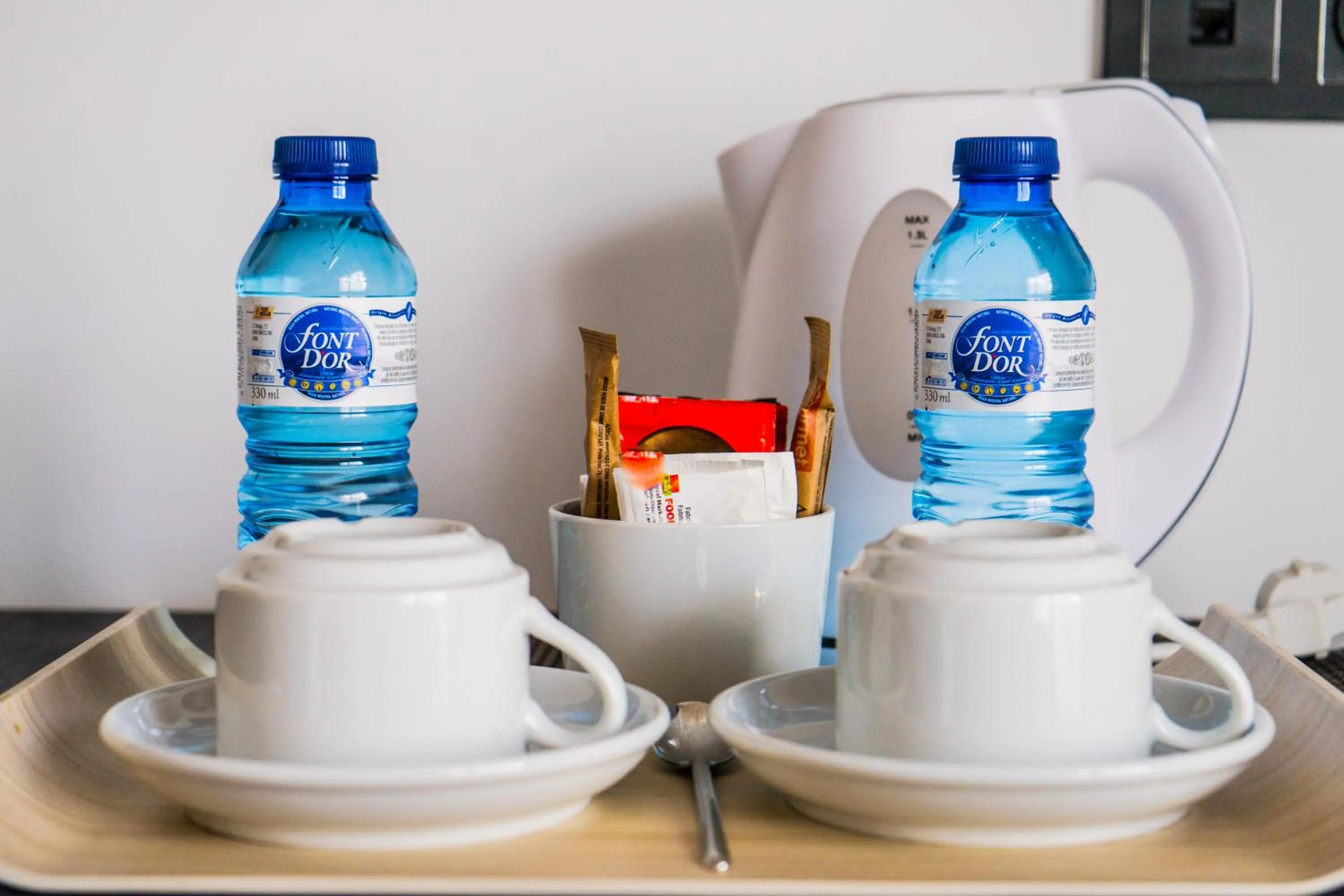 Coffee/tea facilities in Moon Hotel & SPA.