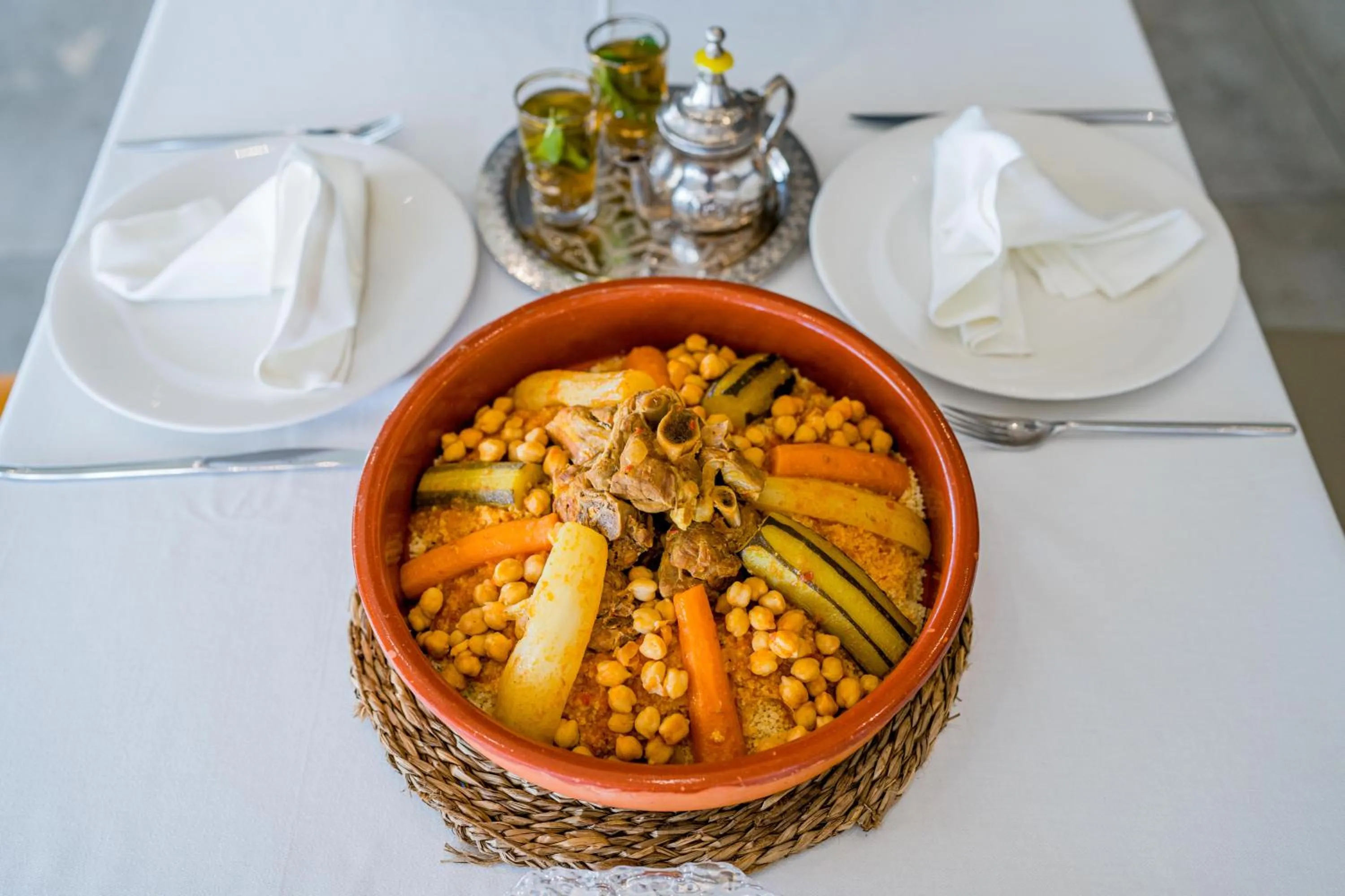 Meals in Moon Hotel & SPA.