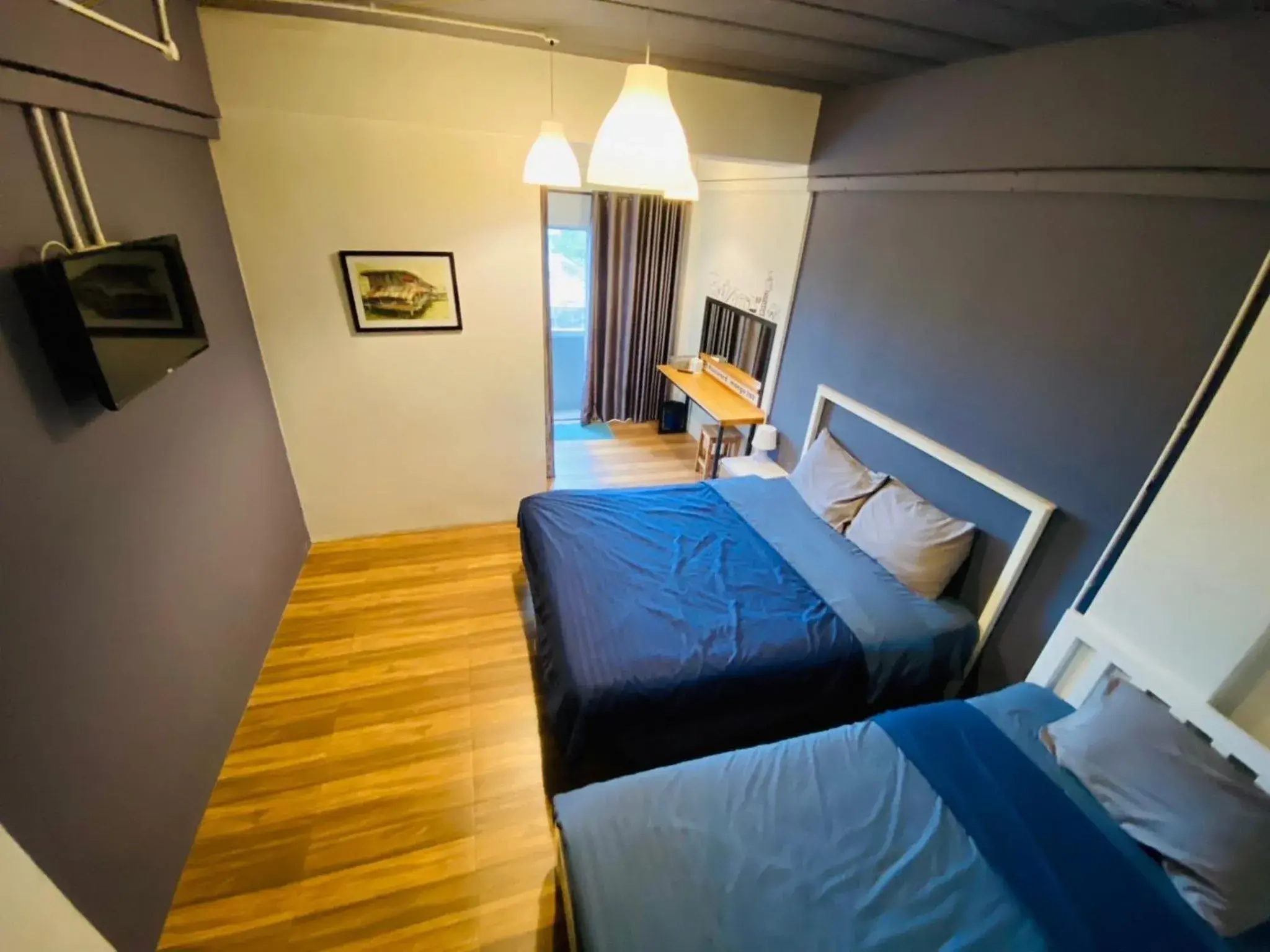 Triple Room with Balcony in Mango 10 House Triple Room with Balcony in Mango 10 House