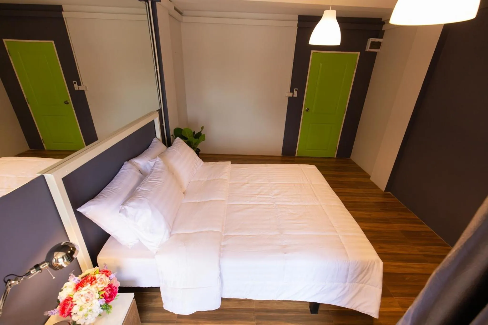 Photo of the whole room, Bed in Mango 10 House