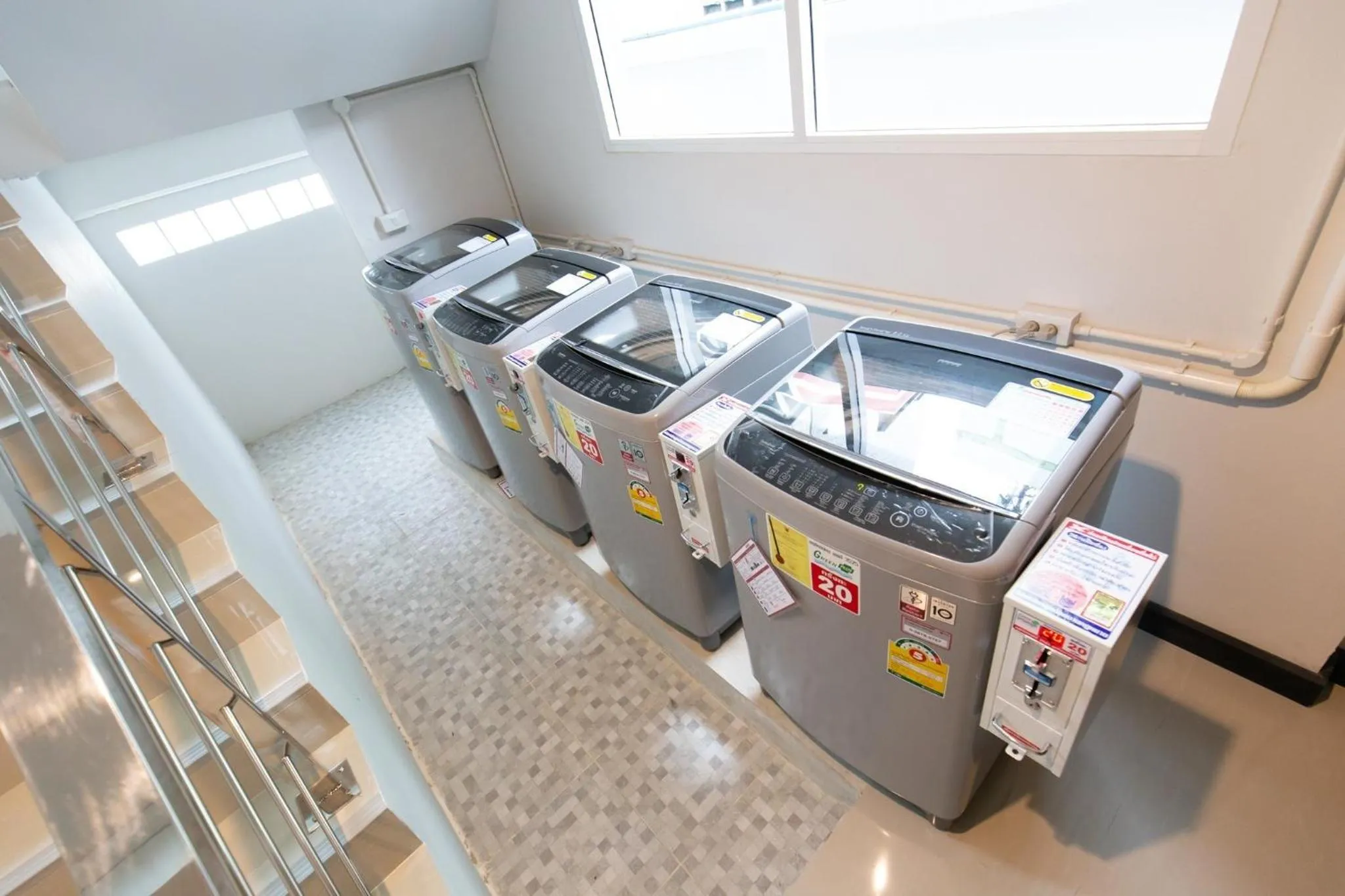 washing machine in Mango 10 House