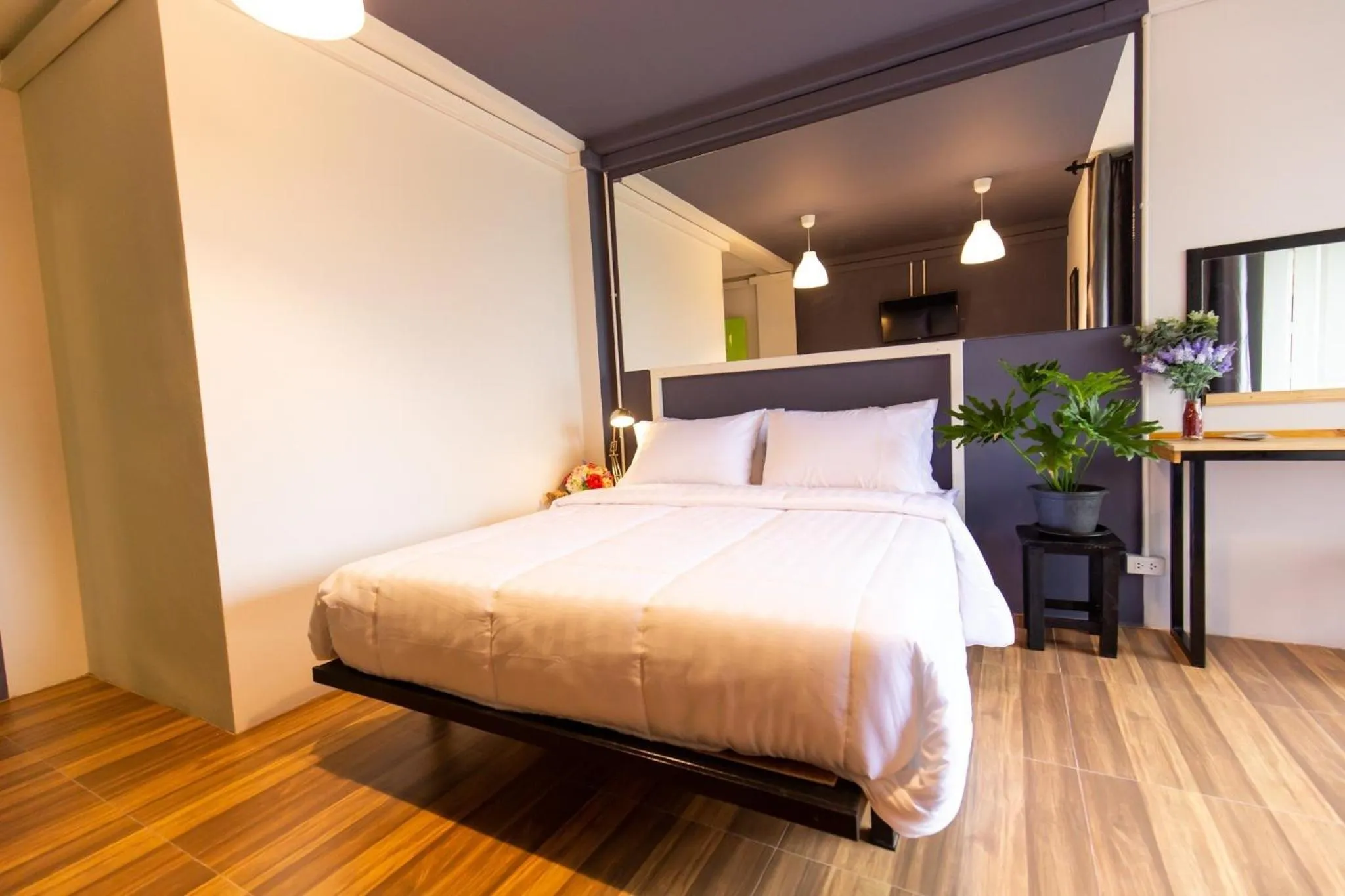 Bed in Mango 10 House