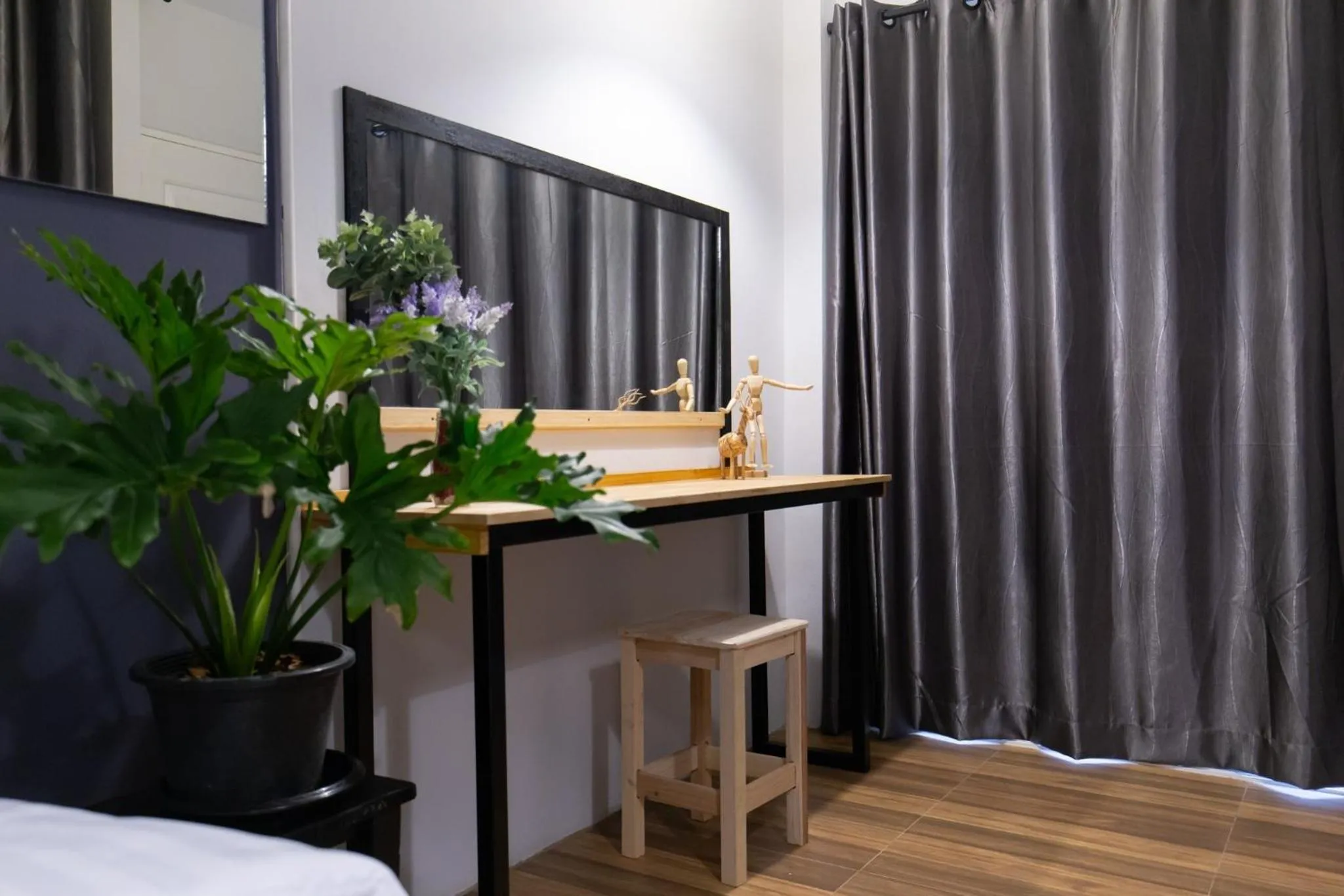 Decorative detail in Mango 10 House