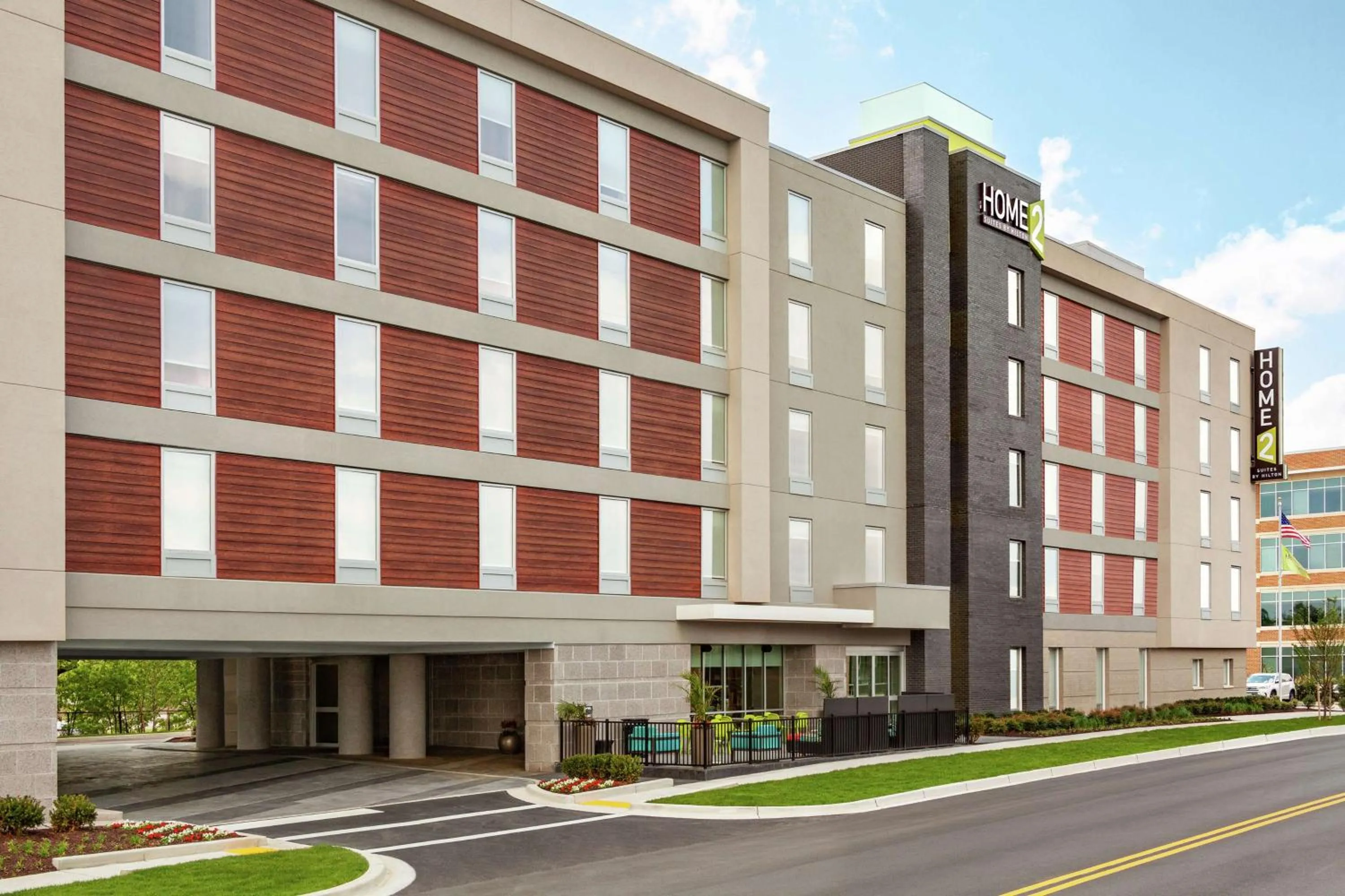 Property building in Home2 Suites By Hilton Silver Spring