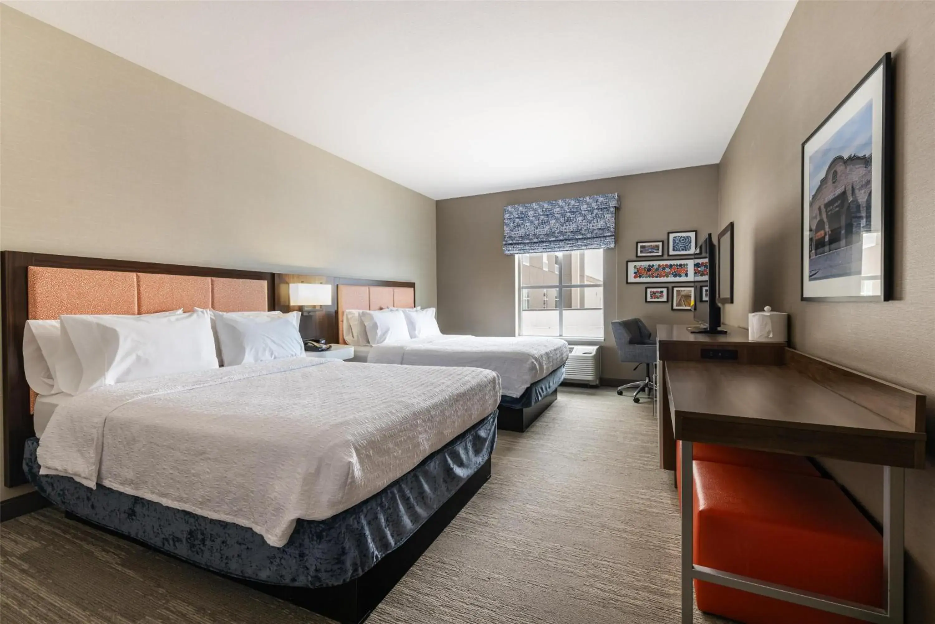 Queen Room with Two Queen Beds in Hampton Inn And Suites Logan, Ut Queen Room with Two Queen Beds in Hampton Inn And Suites Logan, Ut