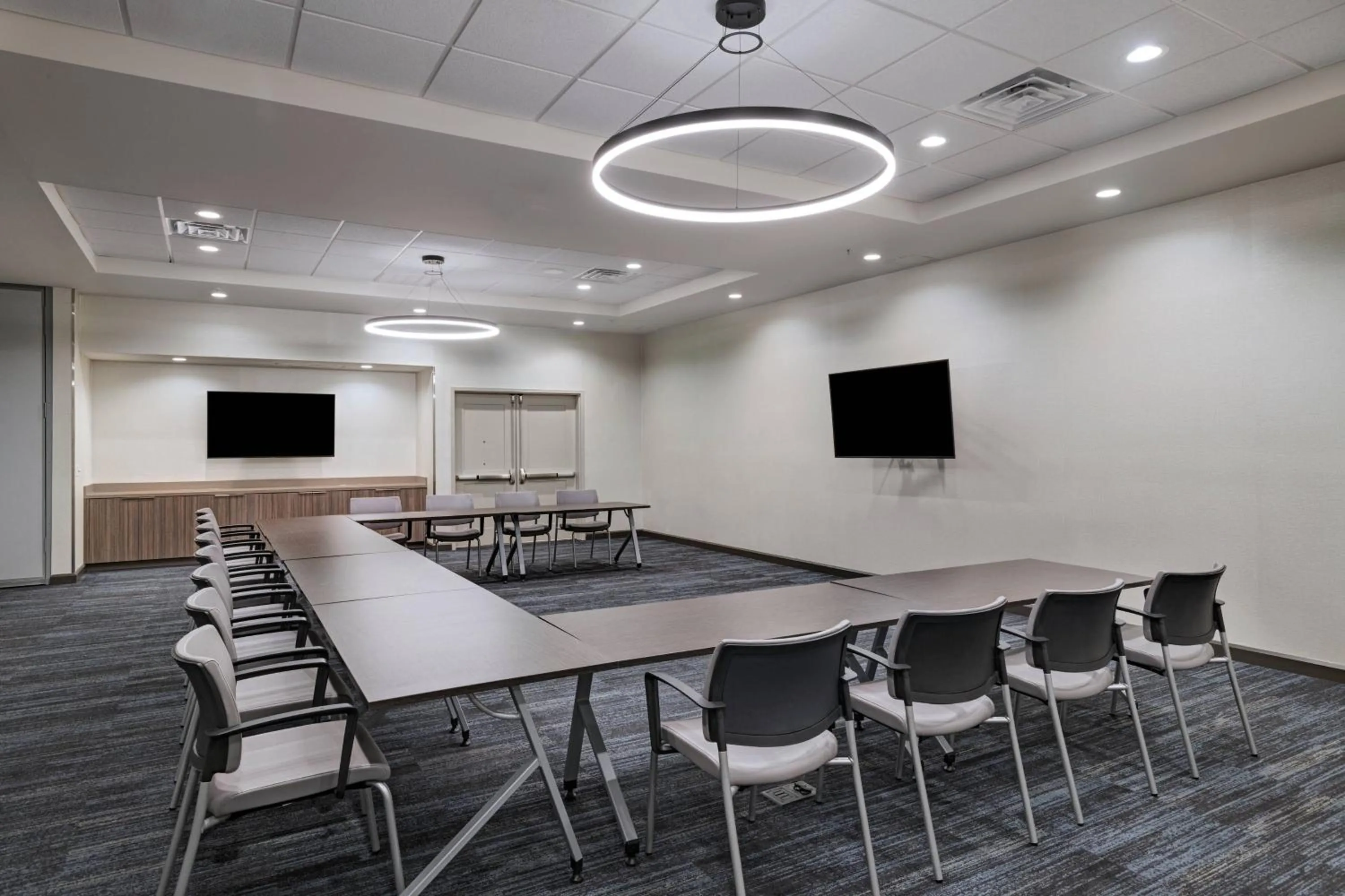 Meeting/conference room in TownePlace Suites by Marriott Dallas DFW Airport North/Irving
