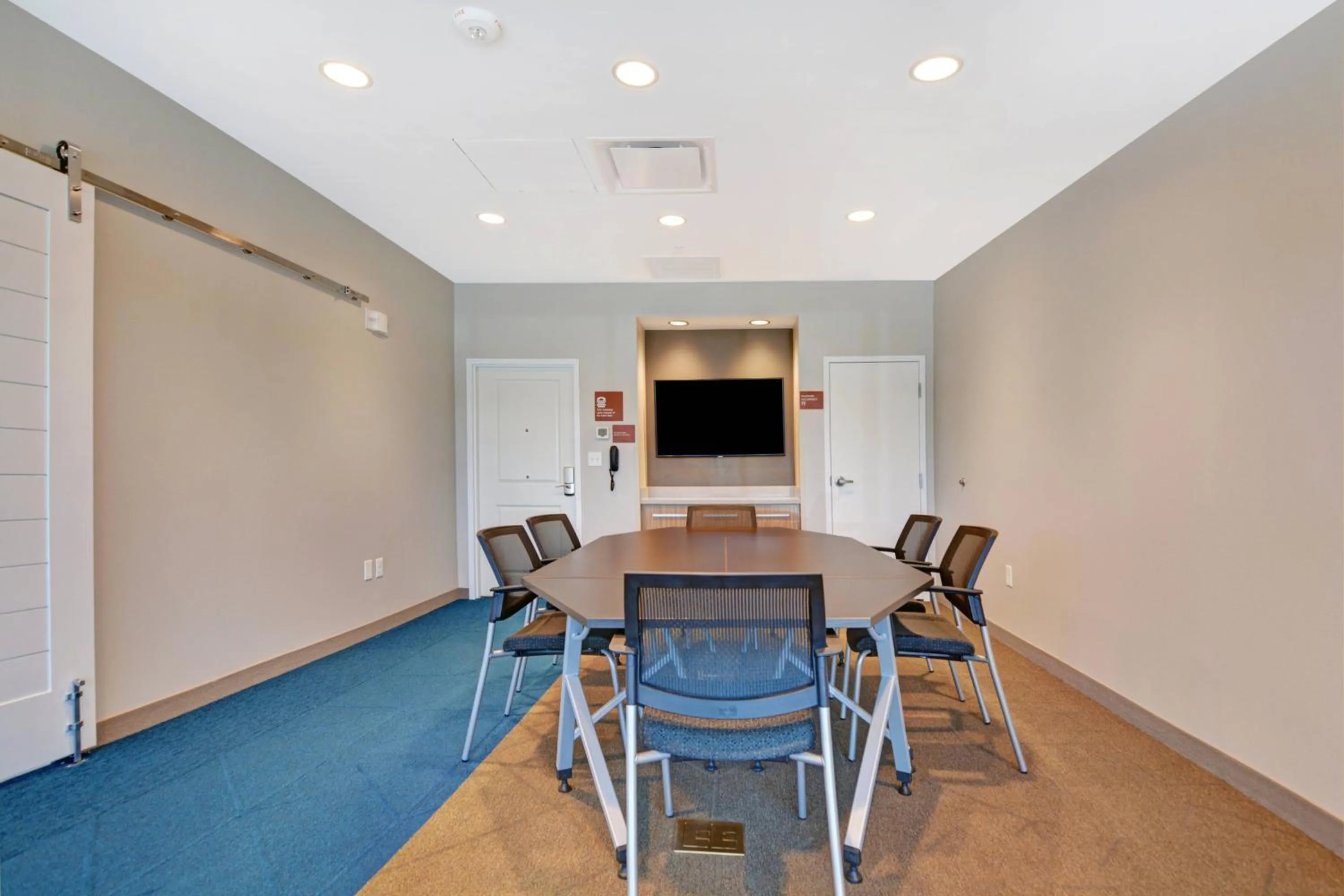 Meeting/conference room in TownePlace Suites by Marriott Jackson Airport/Flowood