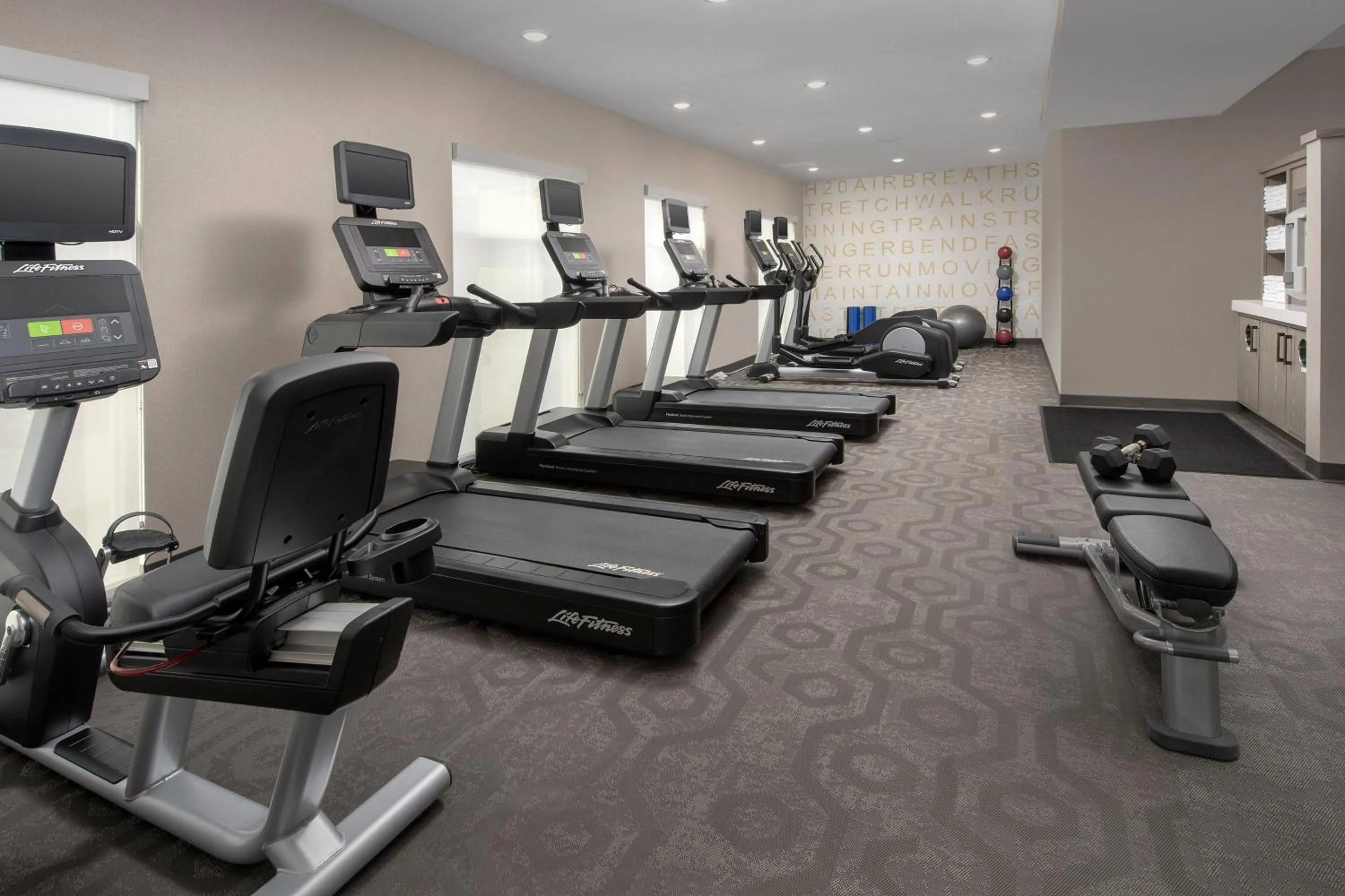 Fitness centre/facilities in Residence Inn by Marriott Modesto North