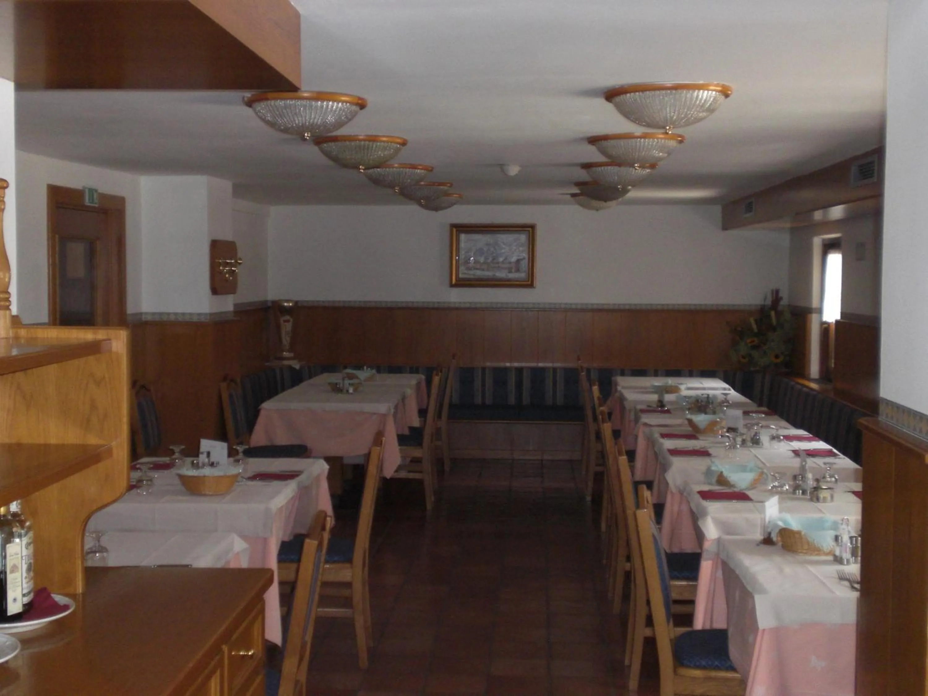 Restaurant/places to eat in Hotel Edelweiss