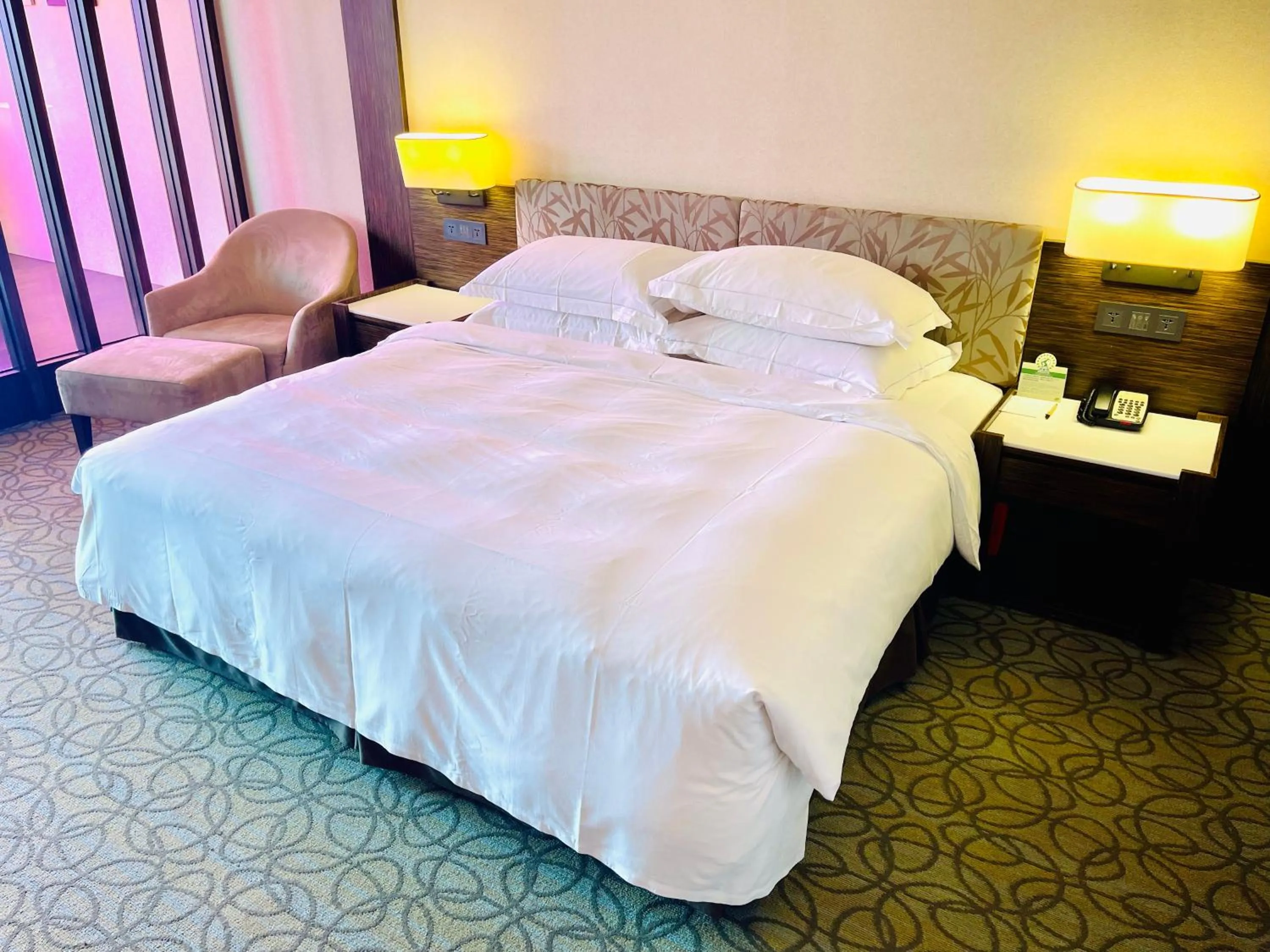 Bed in Fullon Hotel LihPao Resort