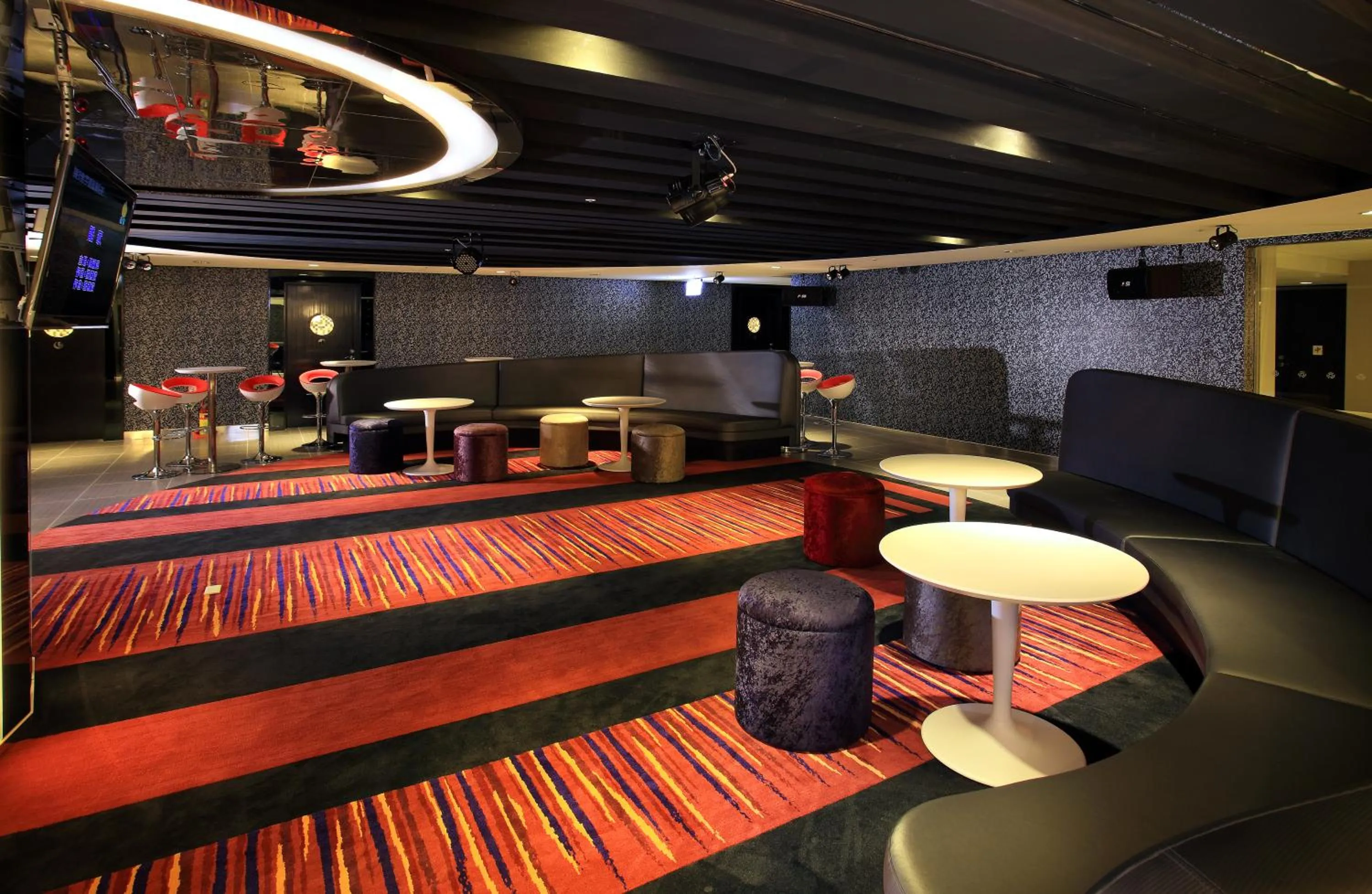 Karaoke in Fullon Hotel LihPao Resort