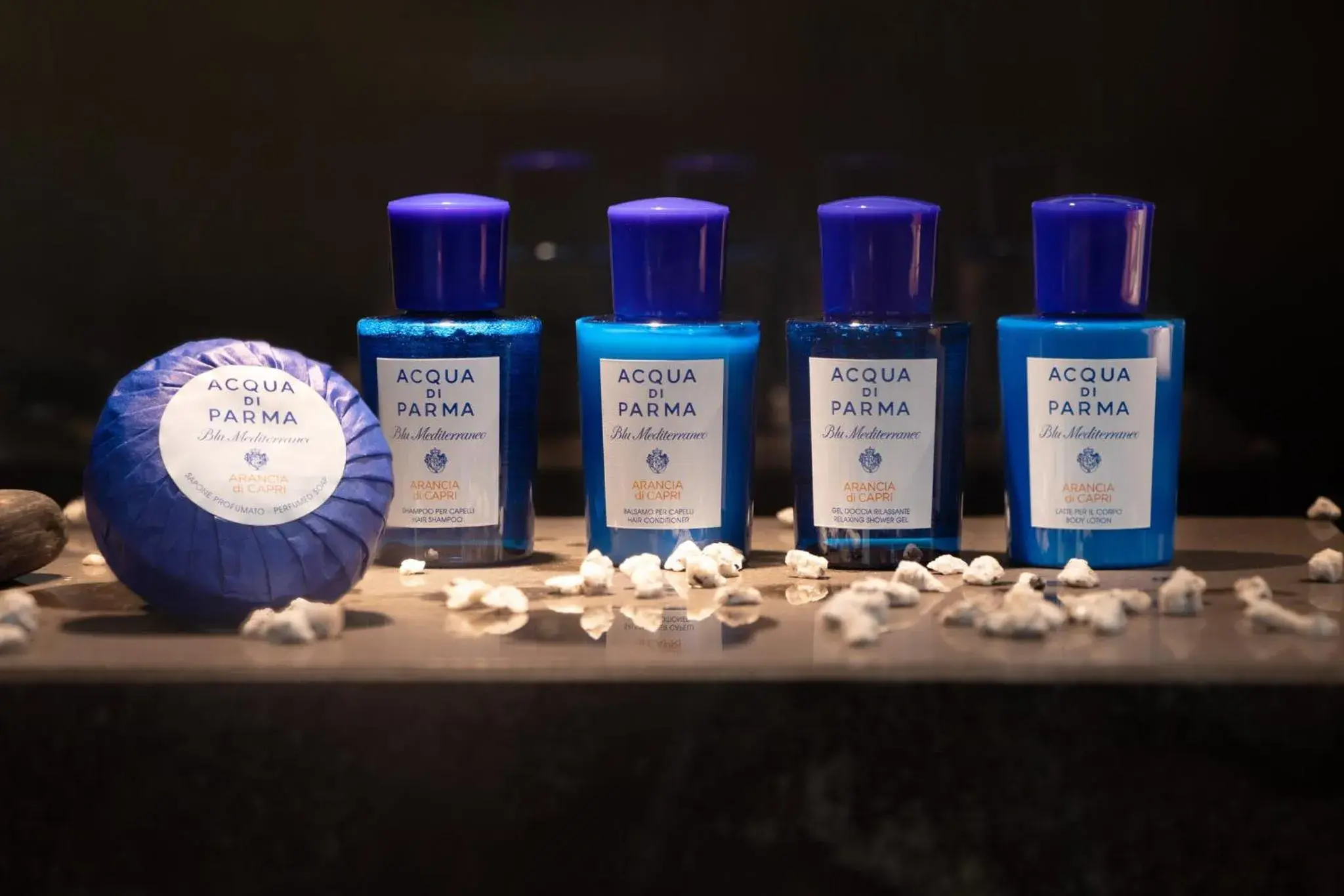 Suite with Waterfall View in InterContinental Shanghai Wonderland, an IHG Hotel Suite with Waterfall View in InterContinental Shanghai Wonderland, an IHG Hotel