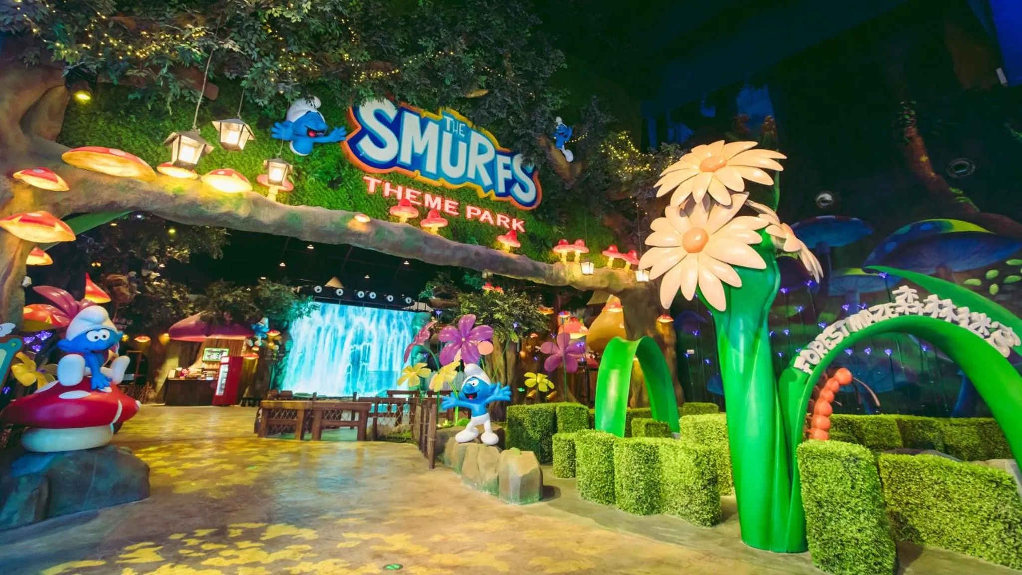 Nearby landmark in InterContinental Shanghai Wonderland, an IHG Hotel