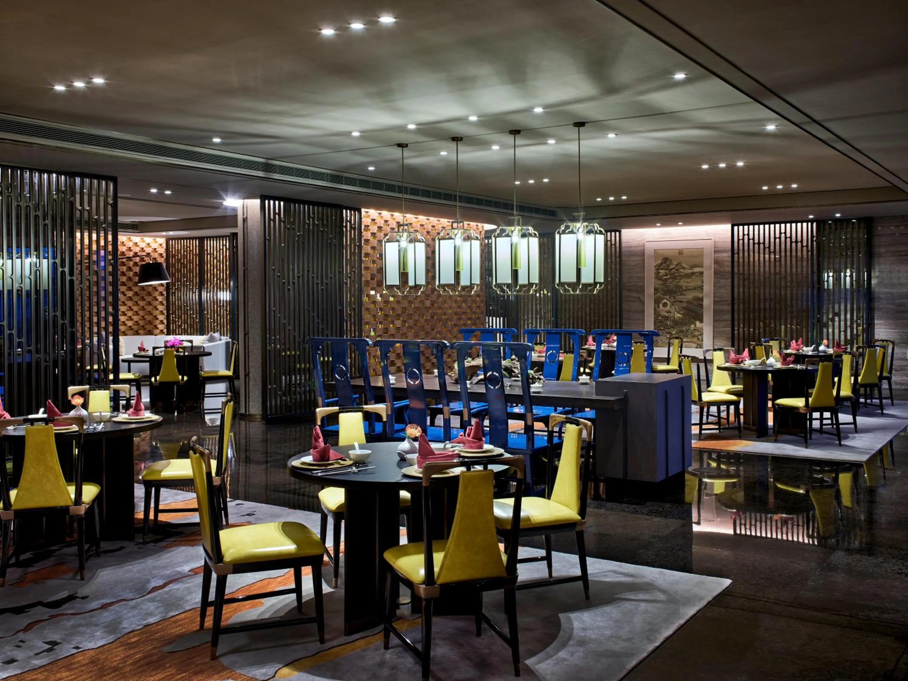 Restaurant/places to eat in InterContinental Shanghai Wonderland, an IHG Hotel