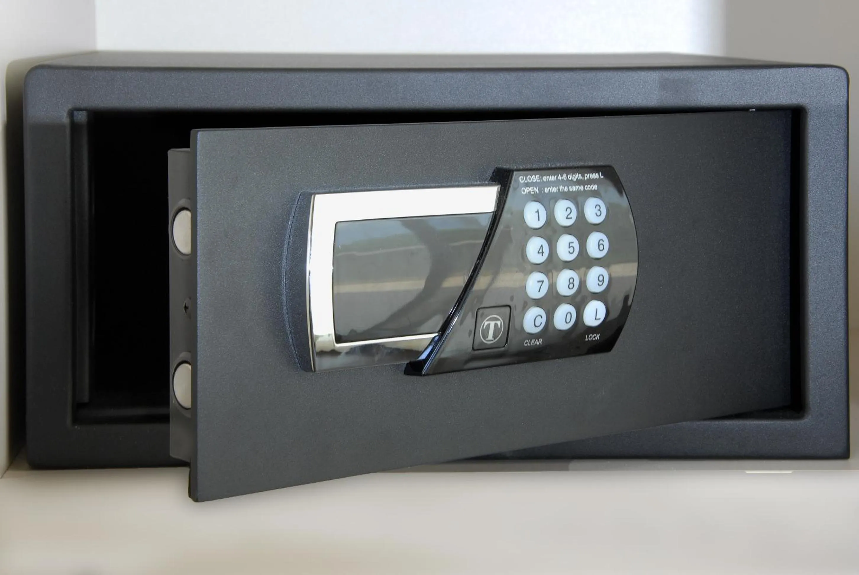 safe in Hotel Letizia