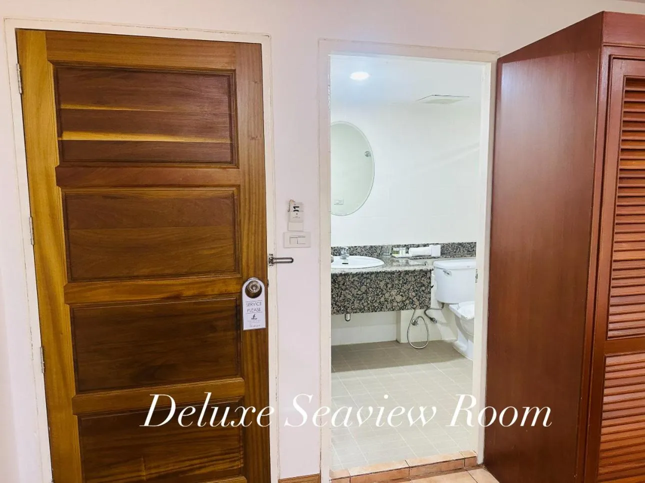 Shower in Surin Bay Inn