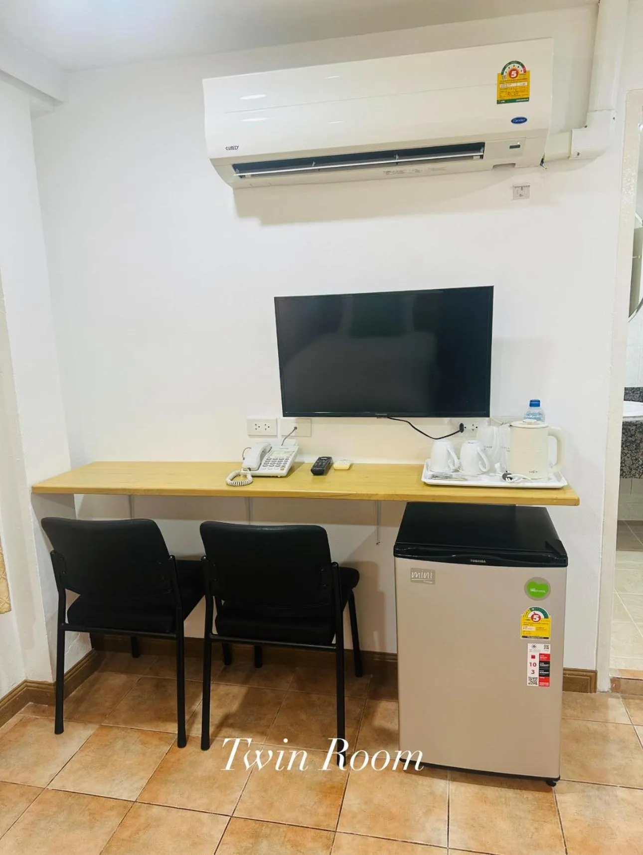 TV and multimedia in Surin Bay Inn