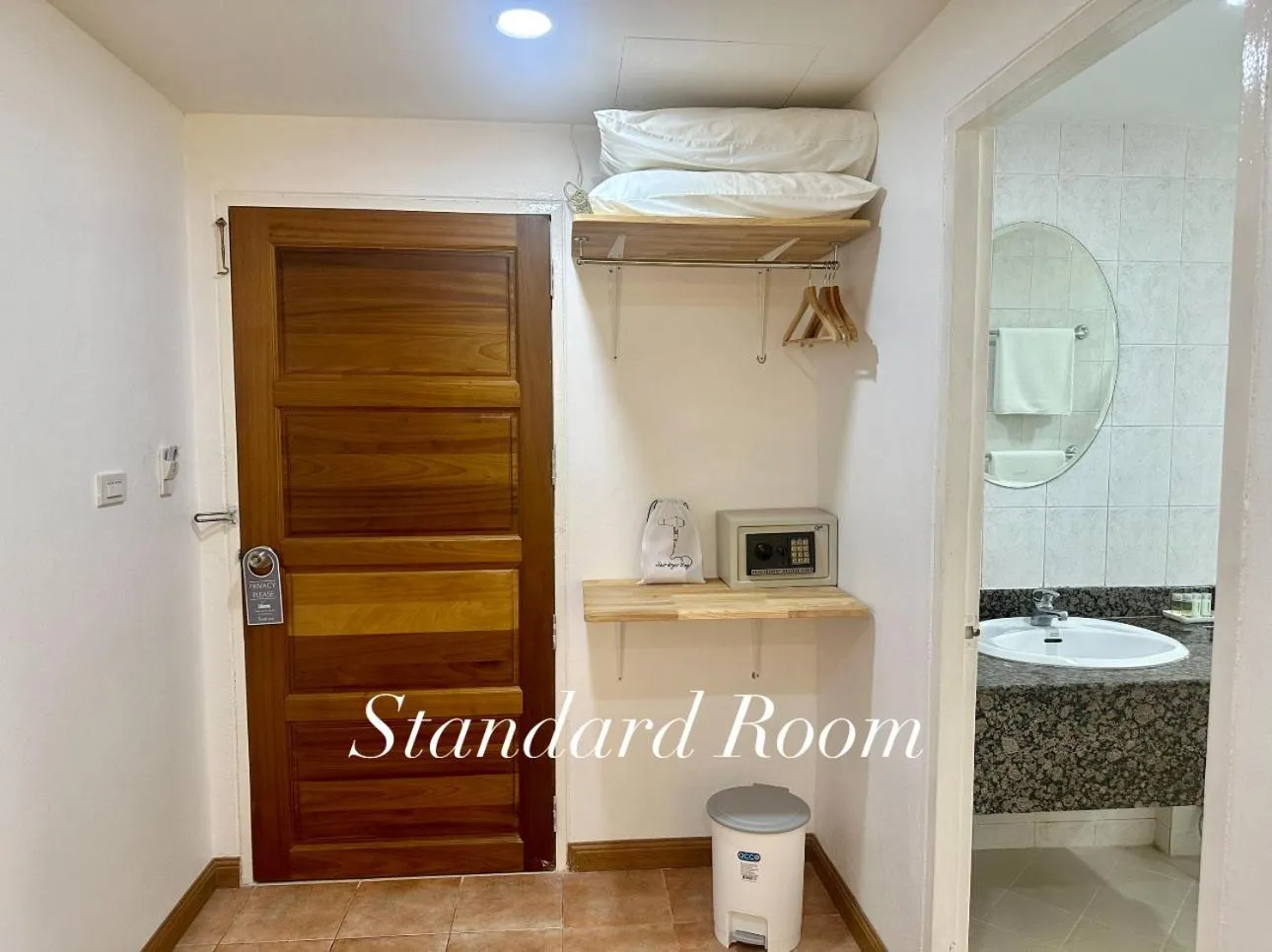 Property building in Surin Bay Inn