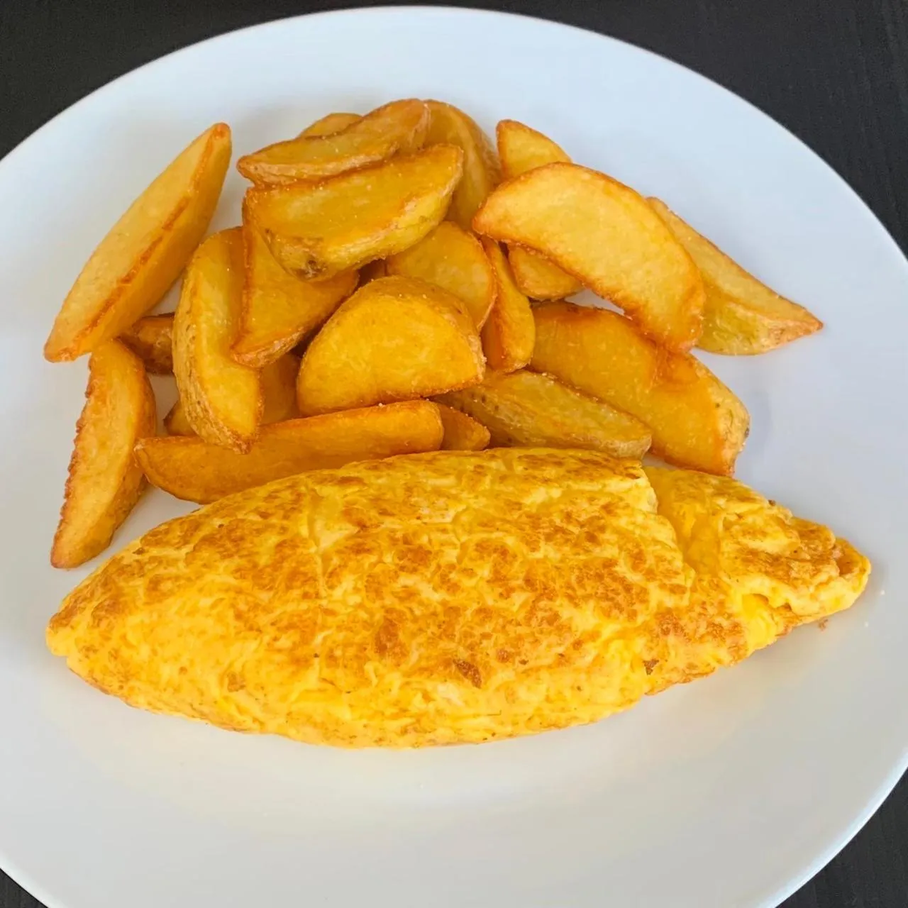 Continental breakfast in Surin Bay Inn