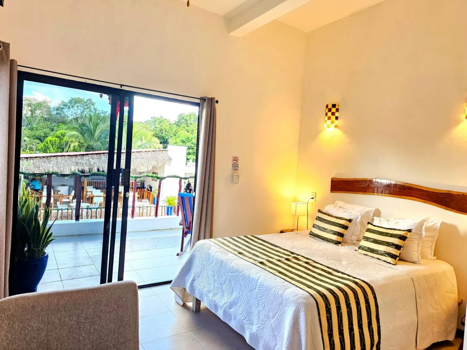 Bedroom, Bed in Mayan Majesty Boutique Hotel