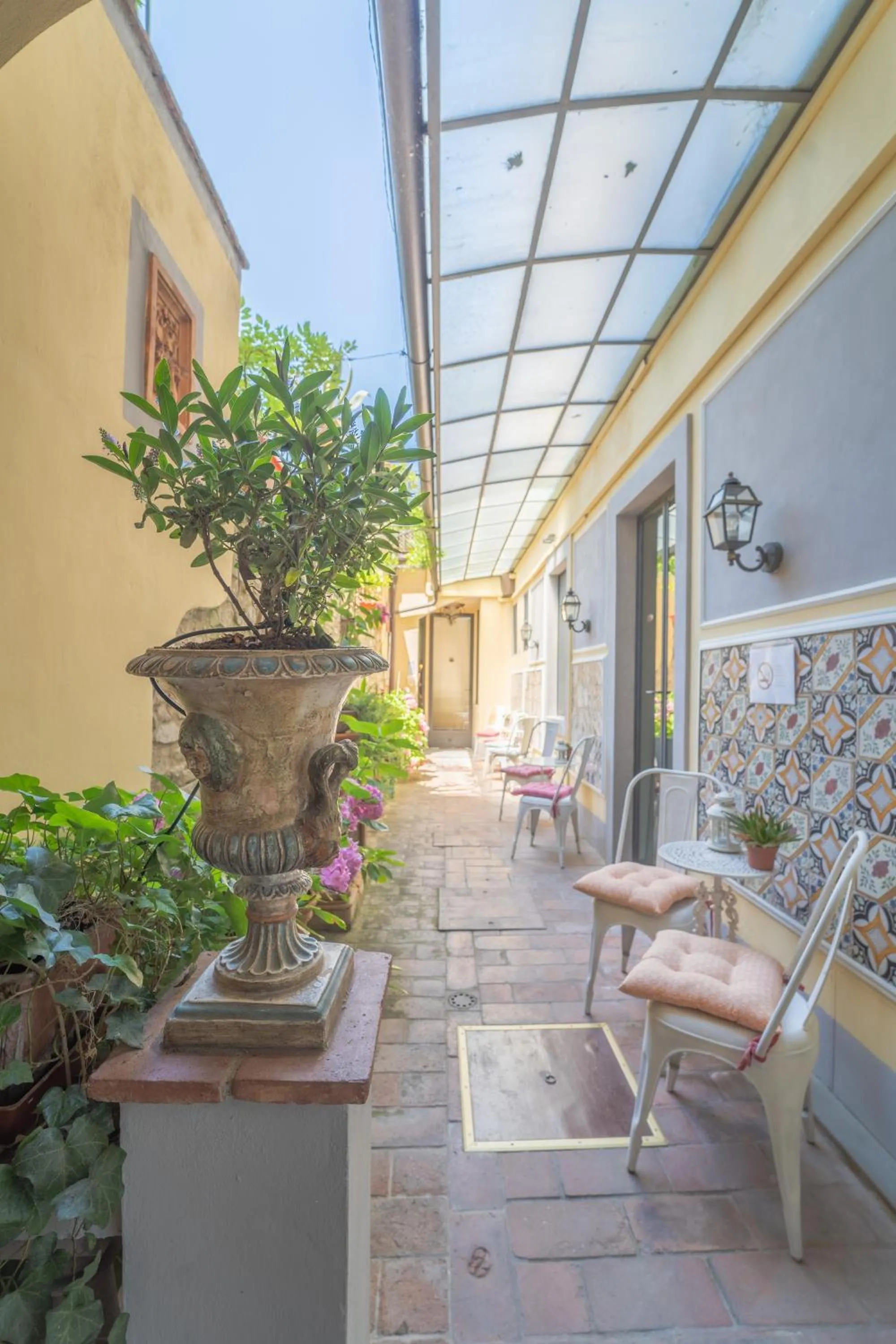 Inner courtyard view in Relais & Maison Grand Tour