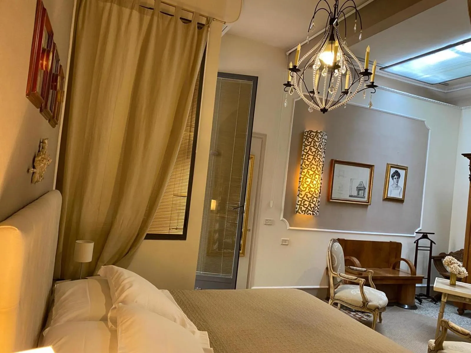 Seating area, Bed in Relais & Maison Grand Tour