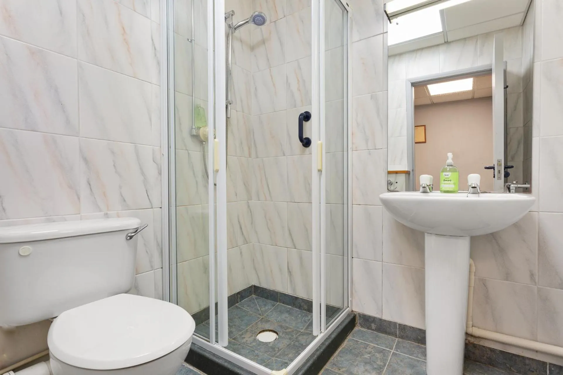 Shower in Brathay Hall - Brathay Trust