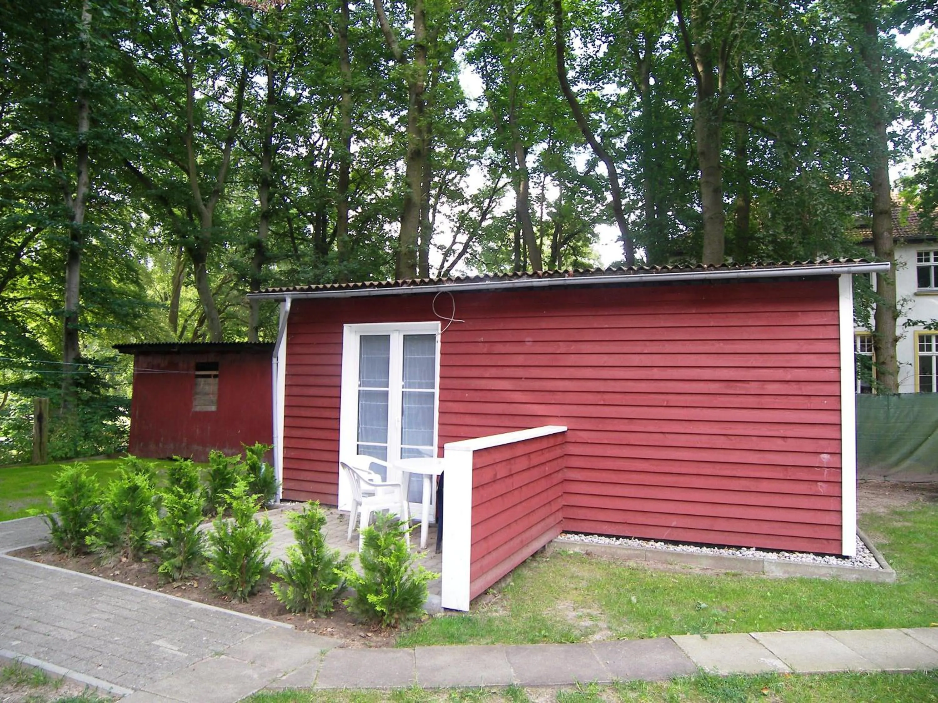 Property building in Ferienwohnungen & Bungalow Karlchen