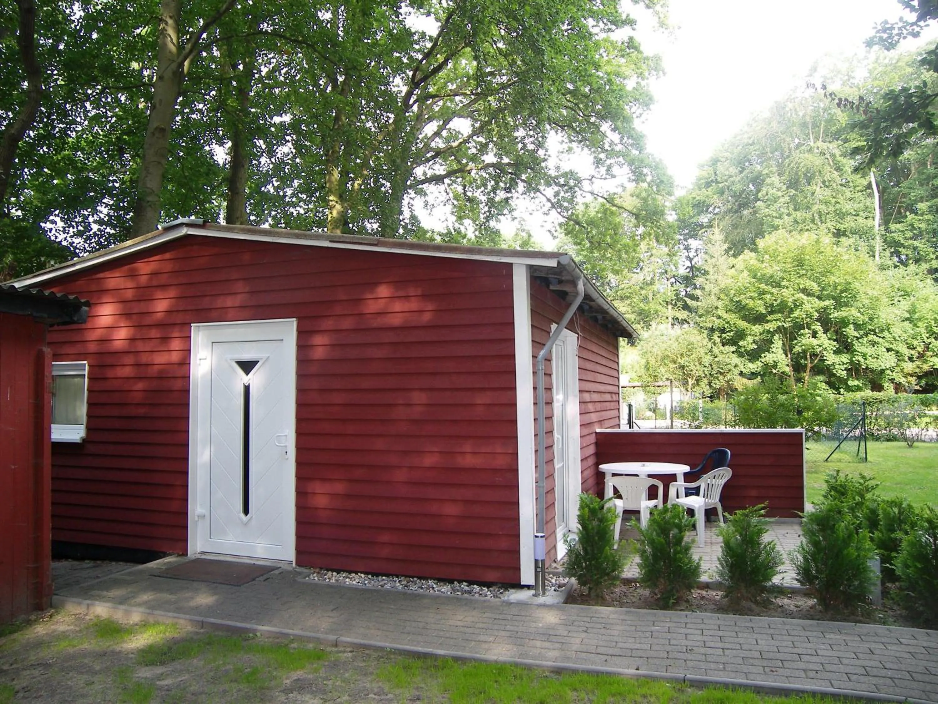 Property building in Ferienwohnungen & Bungalow Karlchen
