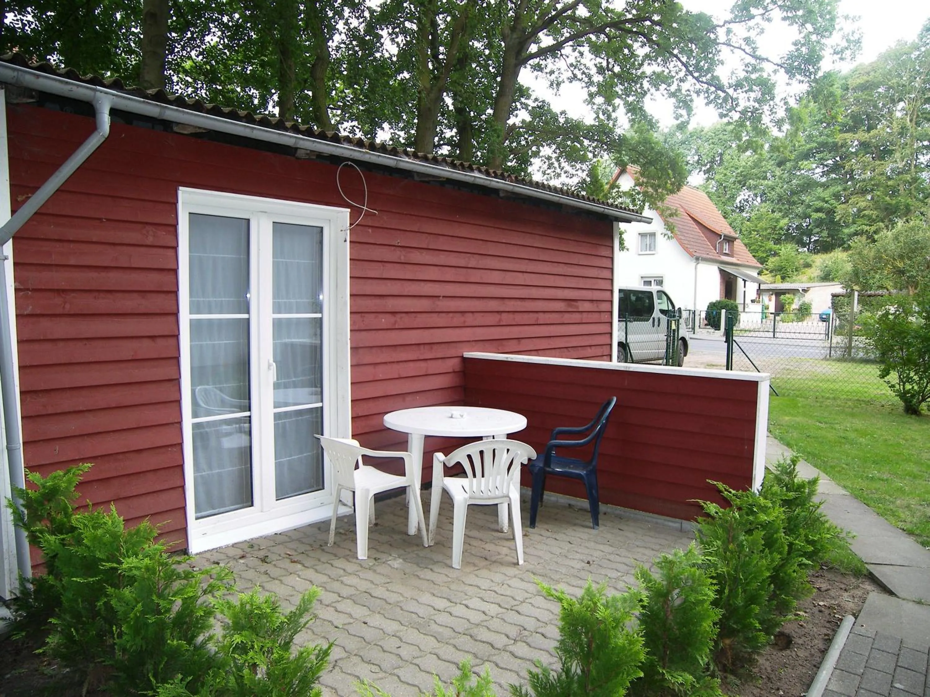 Property building in Ferienwohnungen & Bungalow Karlchen