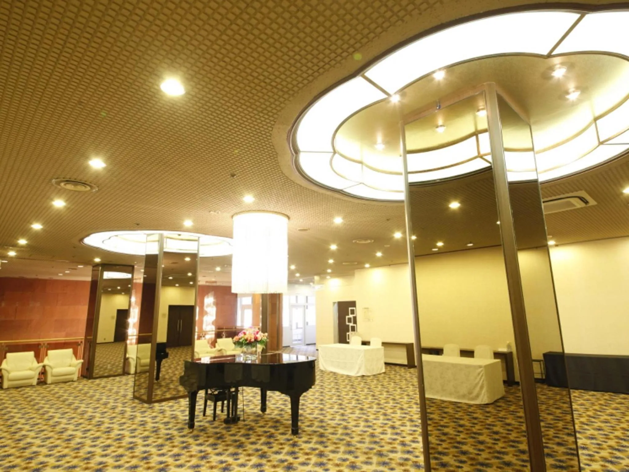 Lobby or reception in Central Hotel
