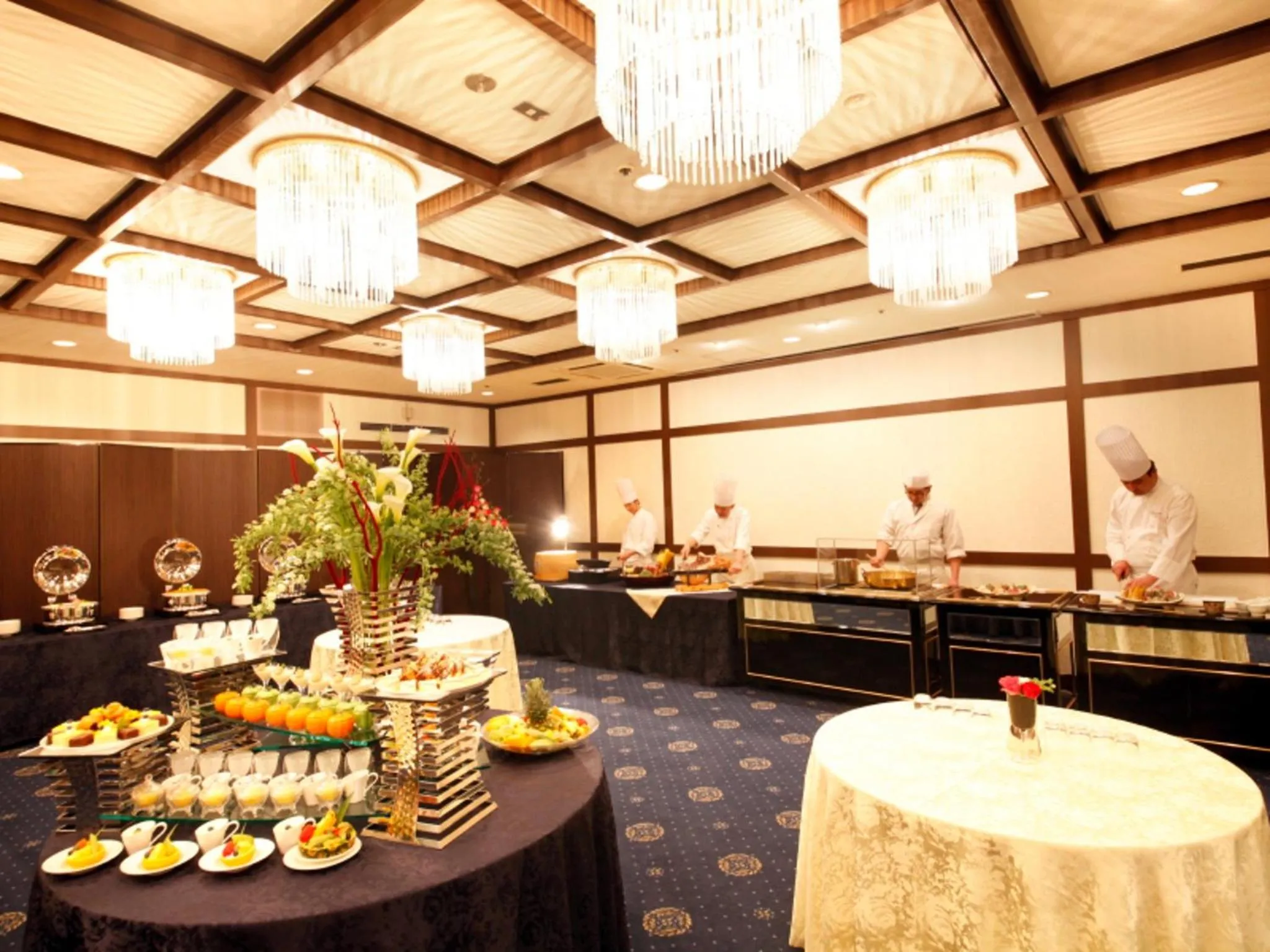 Food in Central Hotel