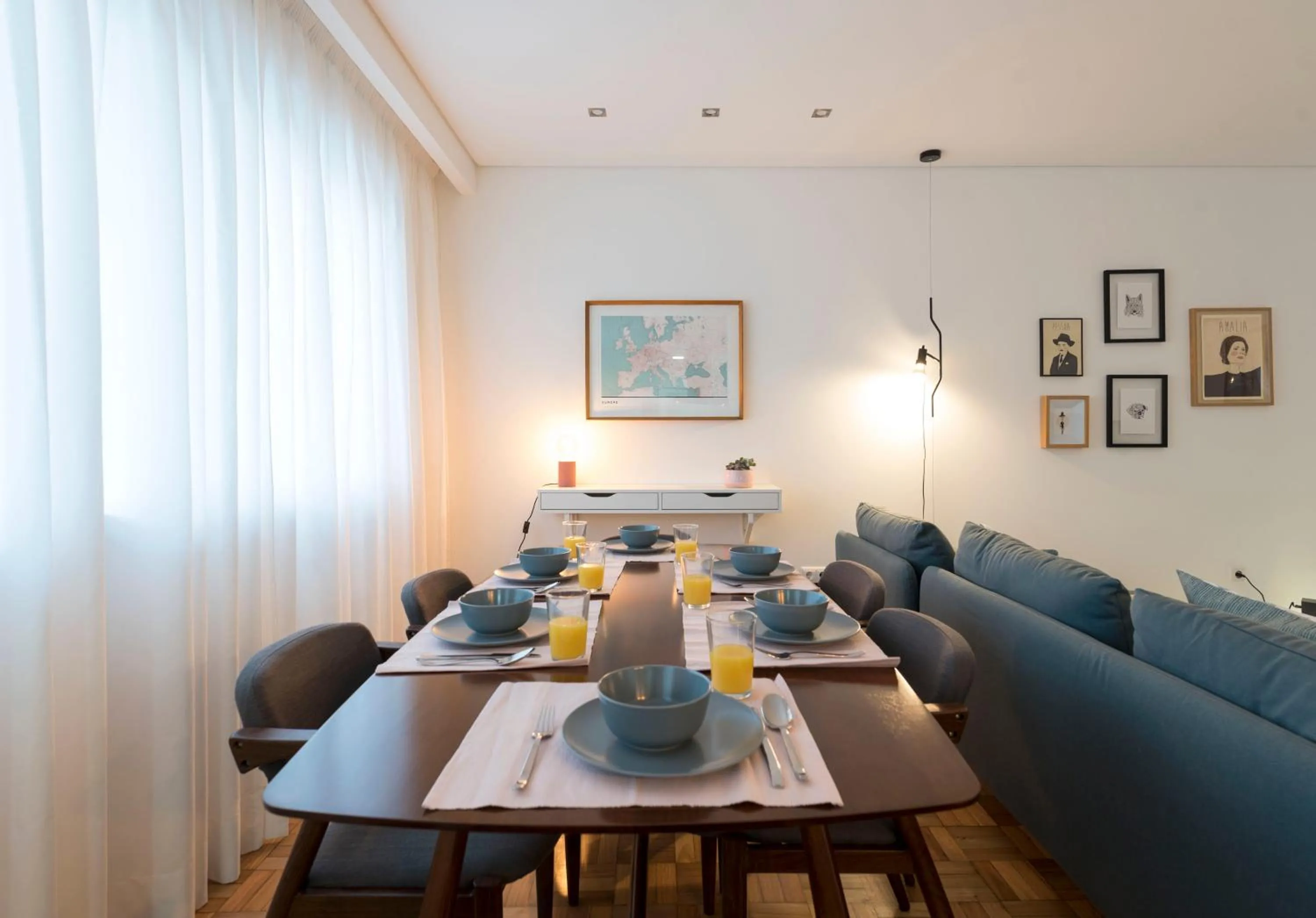 Bruno's Downtown Apartment