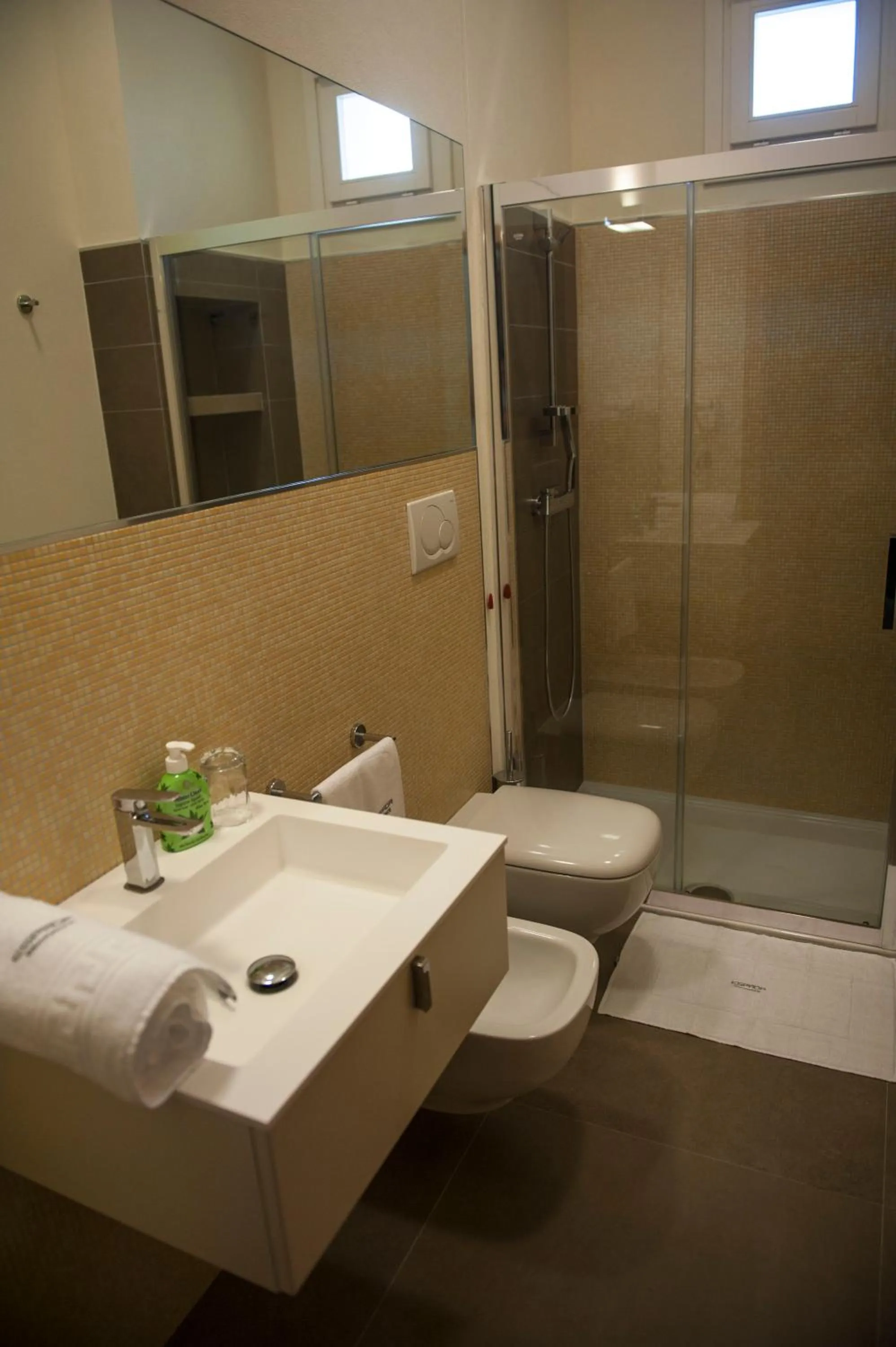 Bathroom in Hotel Città Bella