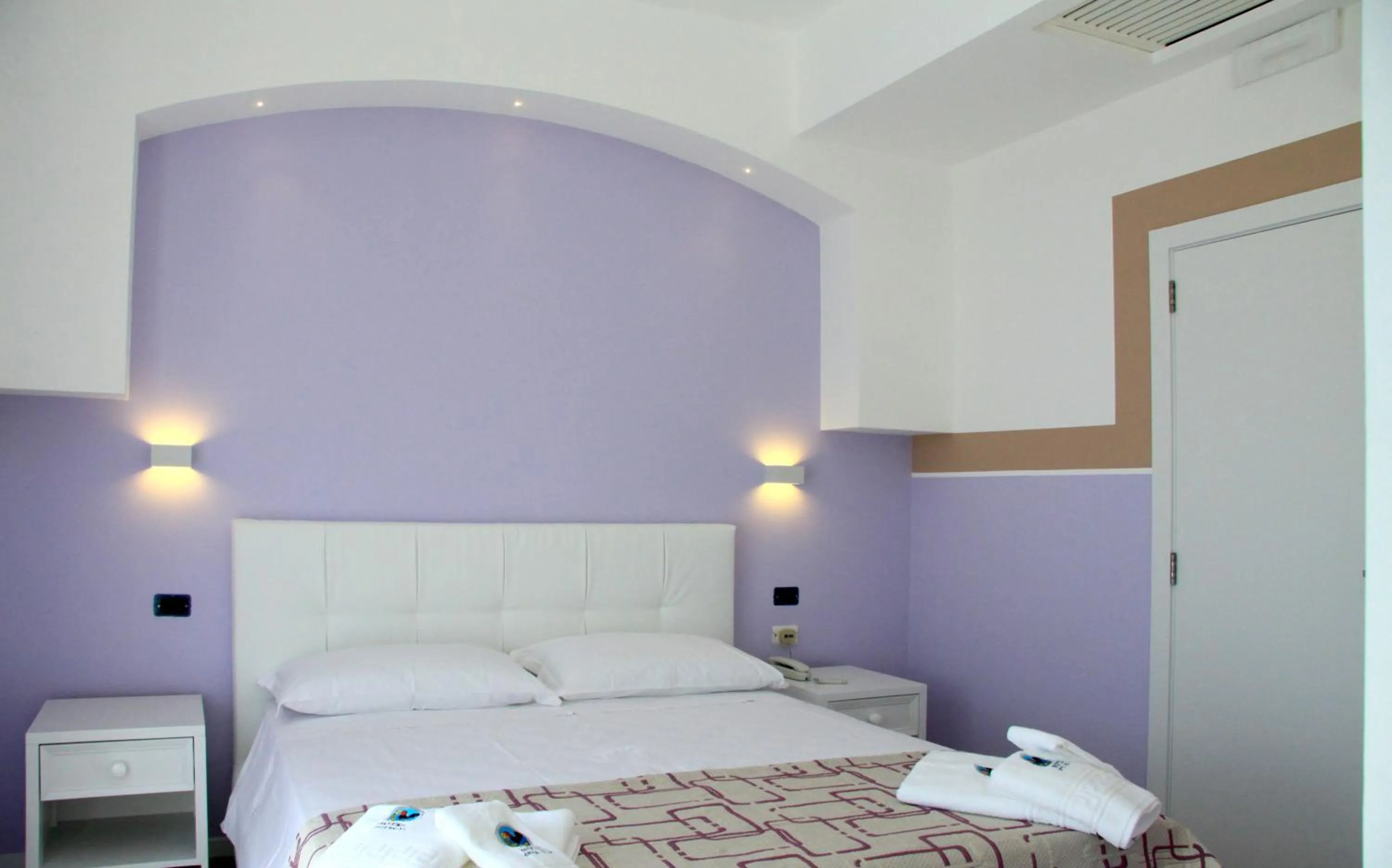 Bedroom in Hotel Città Bella
