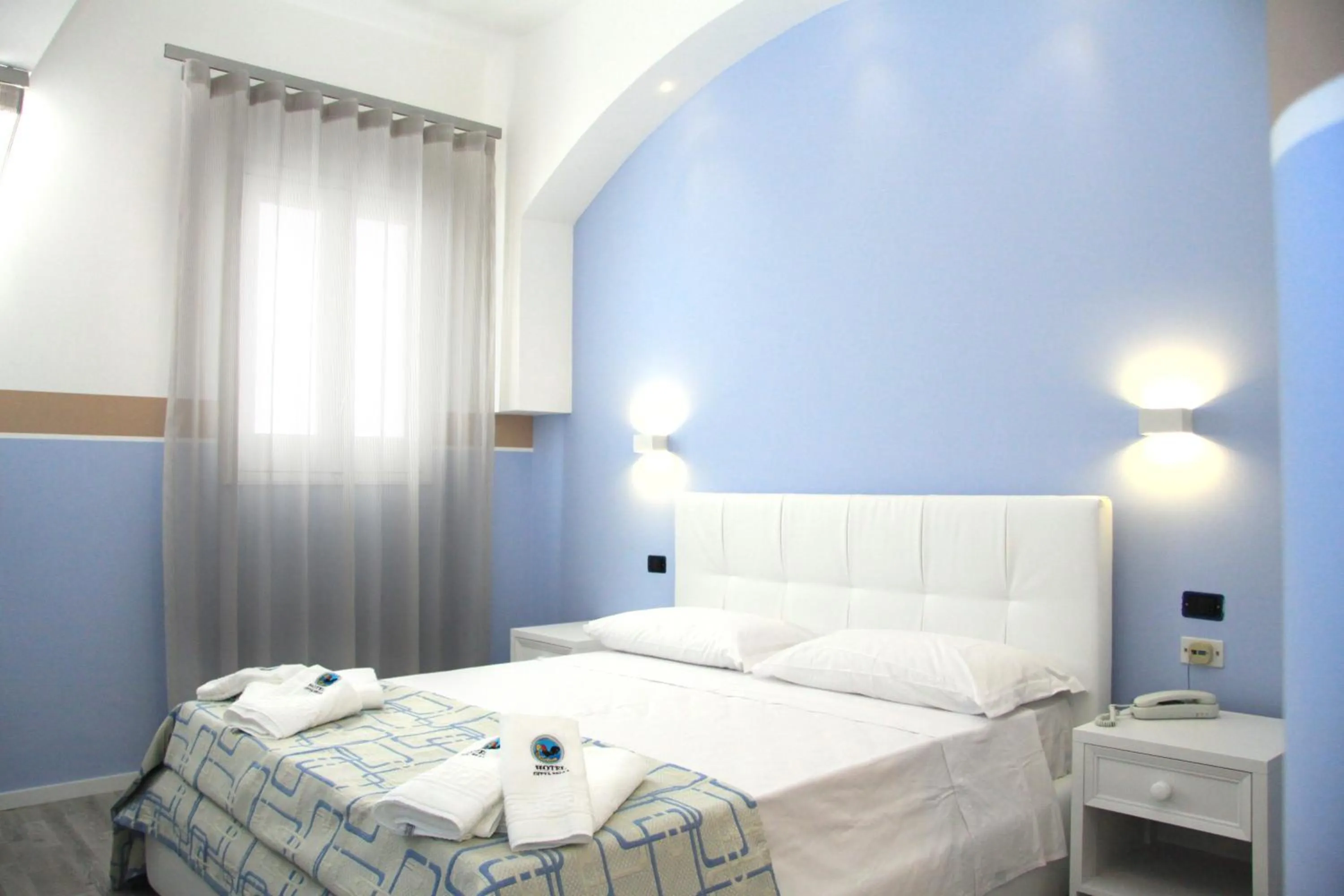 Photo of the whole room in Hotel Città Bella